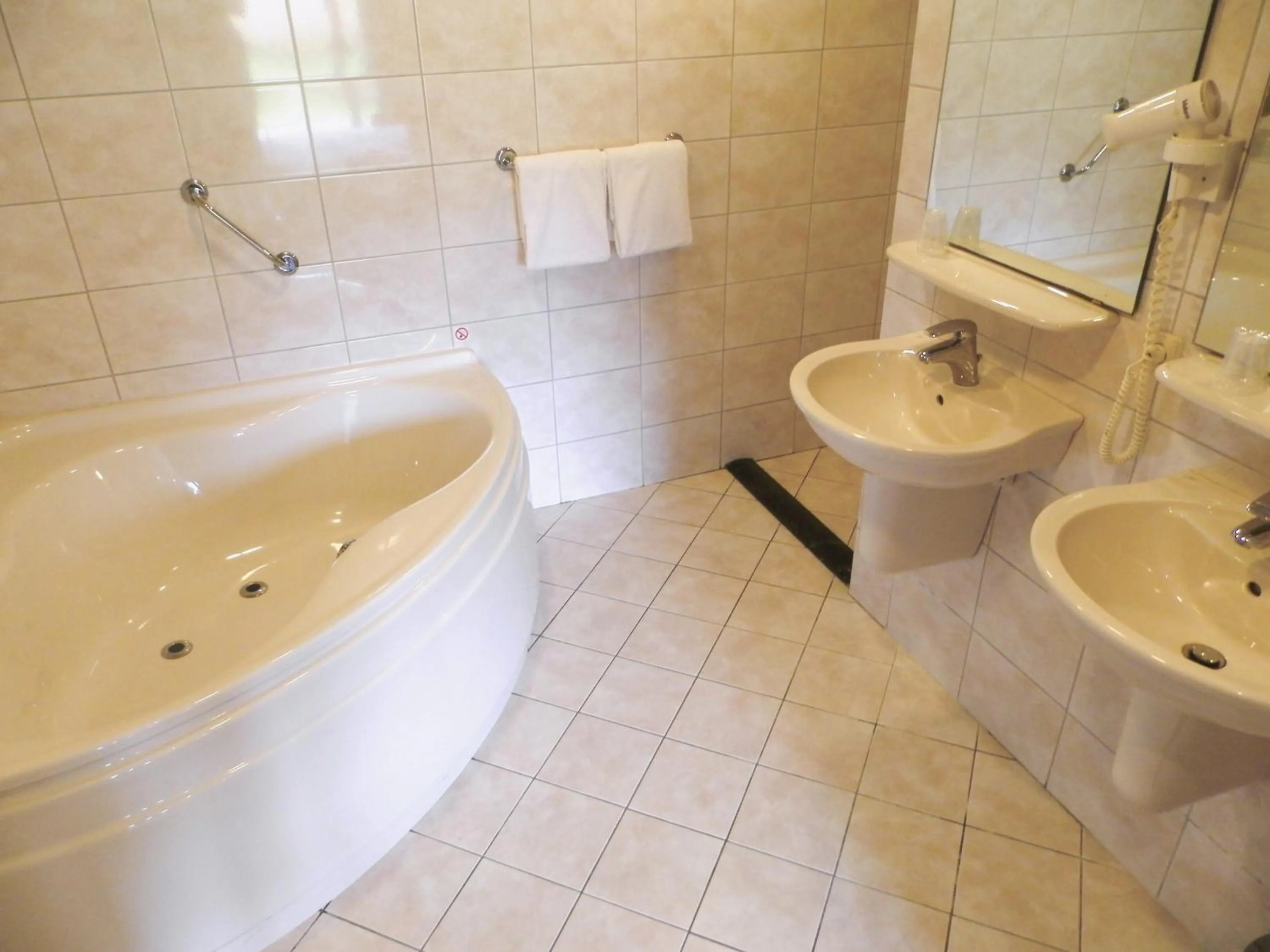 Bathroom in Fletcher Landgoedhotel Renesse