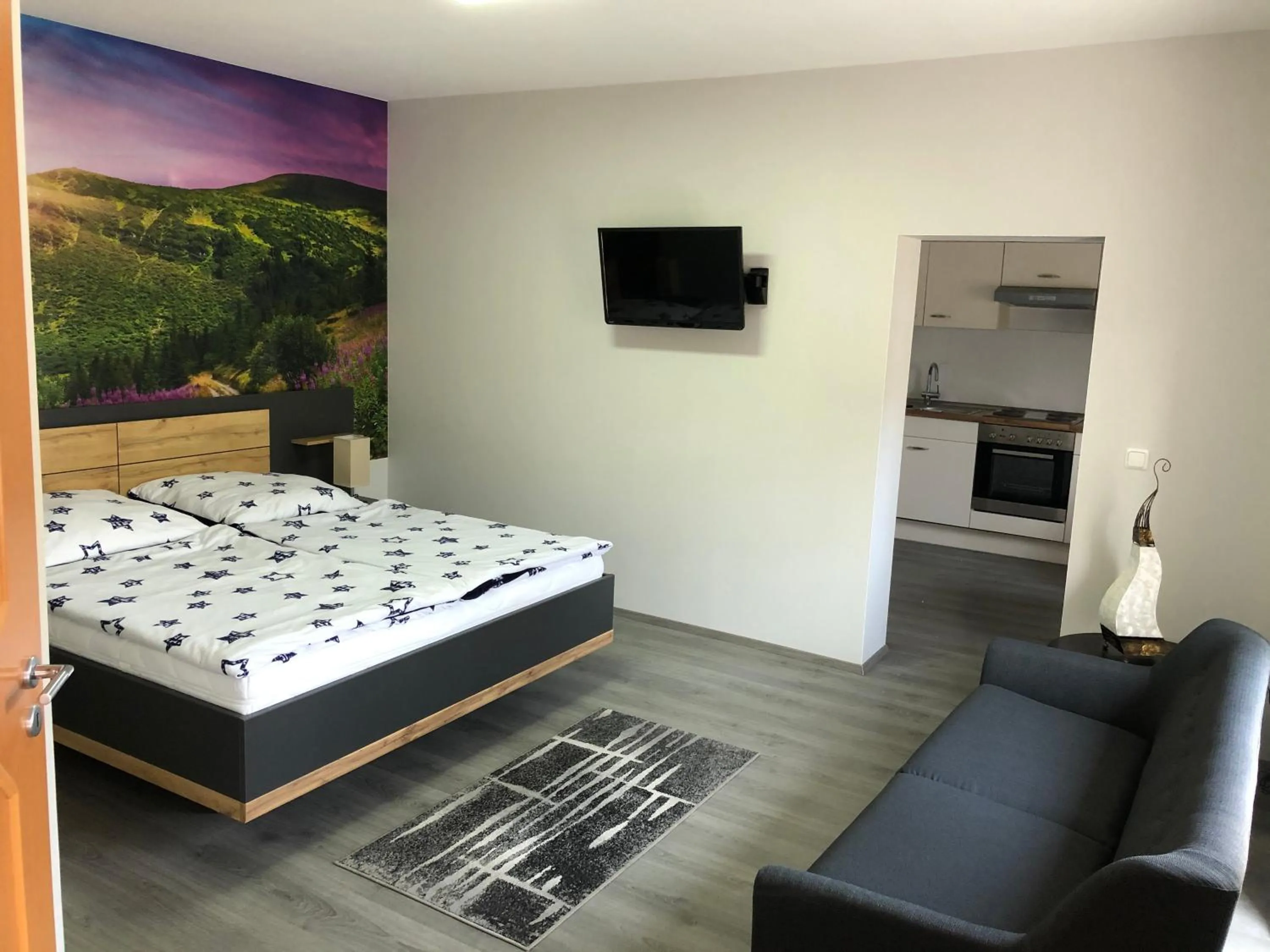 Restaurant/places to eat, Bed in Pension am See