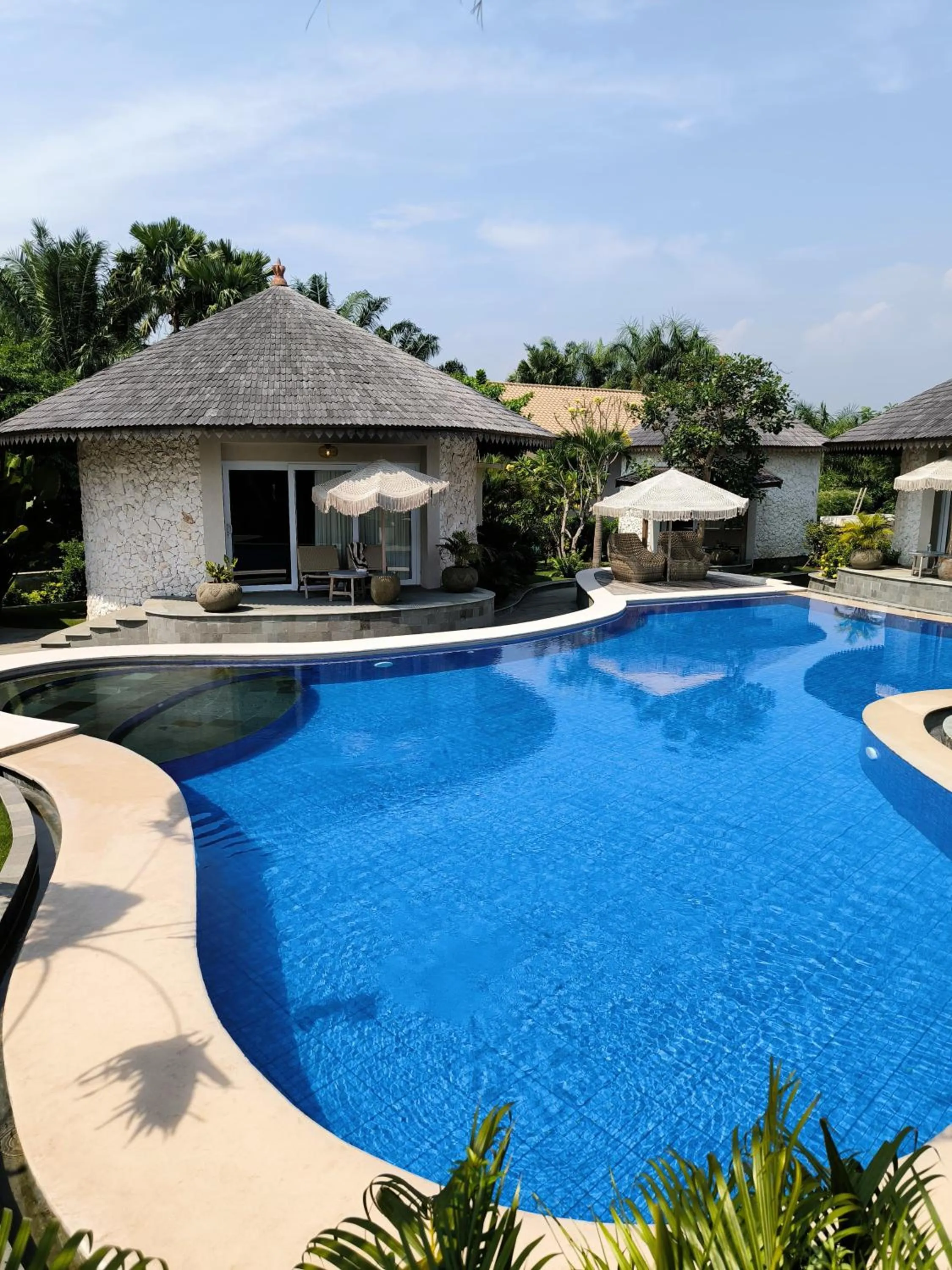 Property building in Villa Suerte