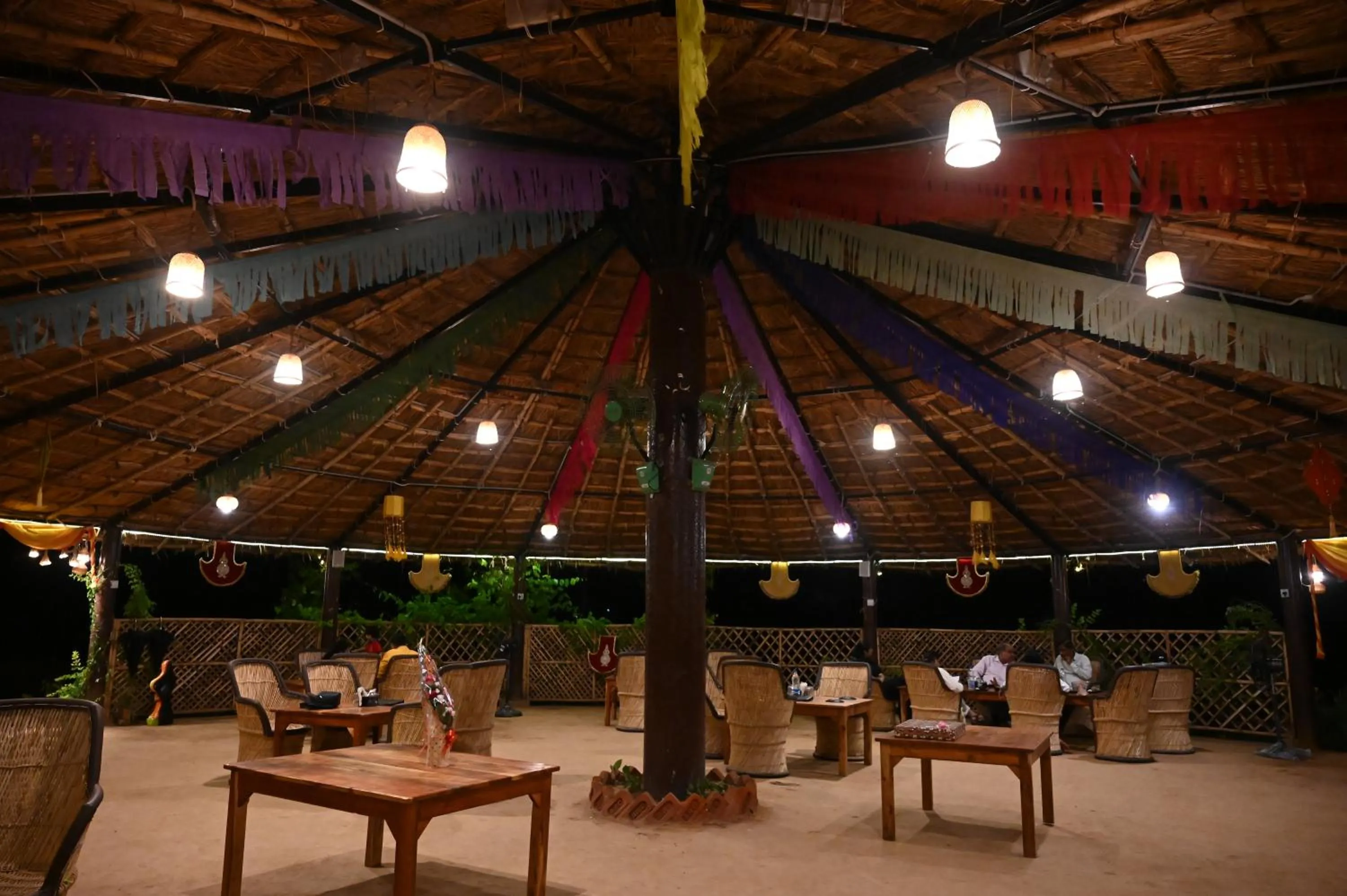 Restaurant/places to eat in Gramya Resort