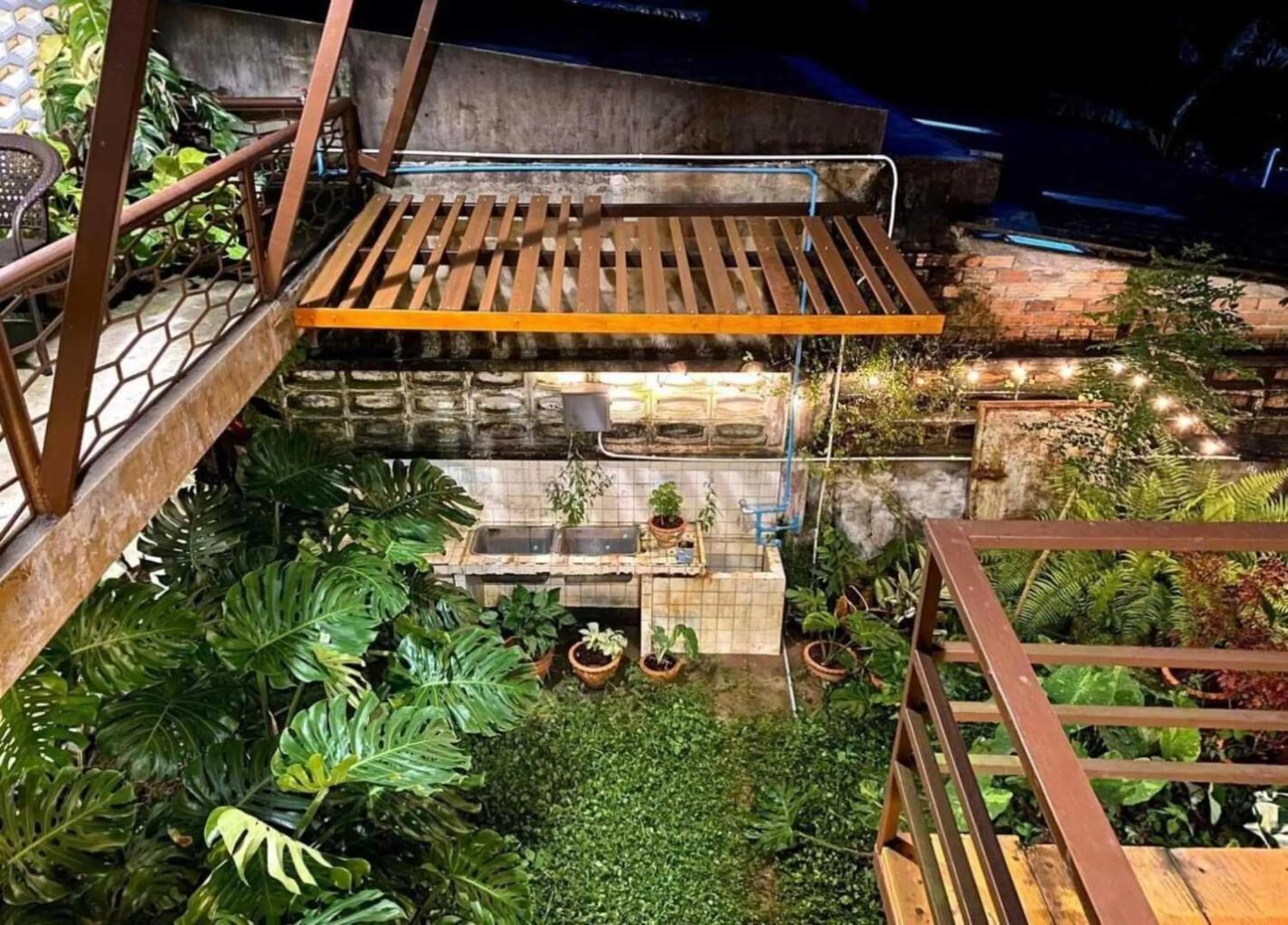 Neighbourhood in OYO 75469 Baan Kong Hostel