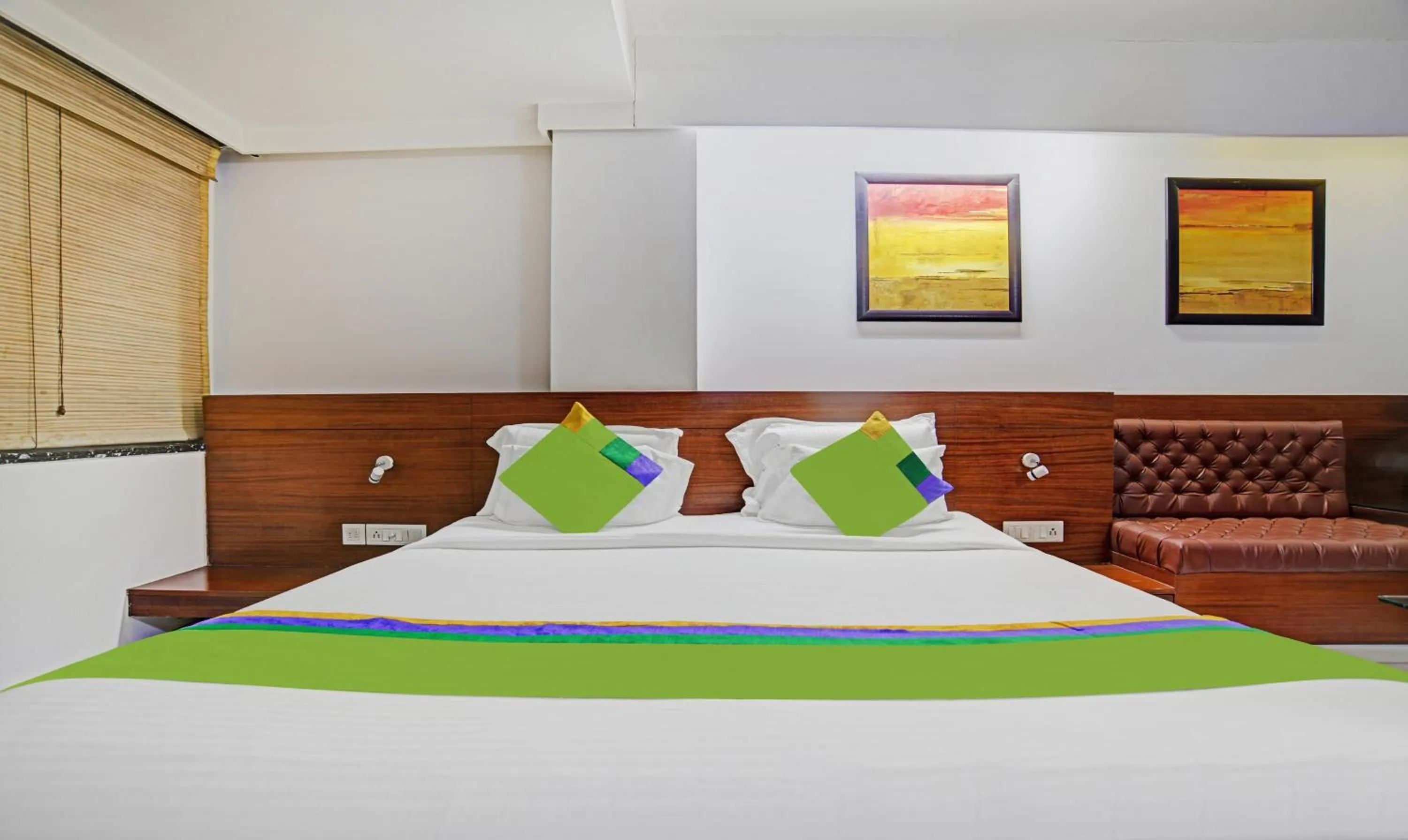 Bedroom, Bed in Treebo Trend Cherry Tree