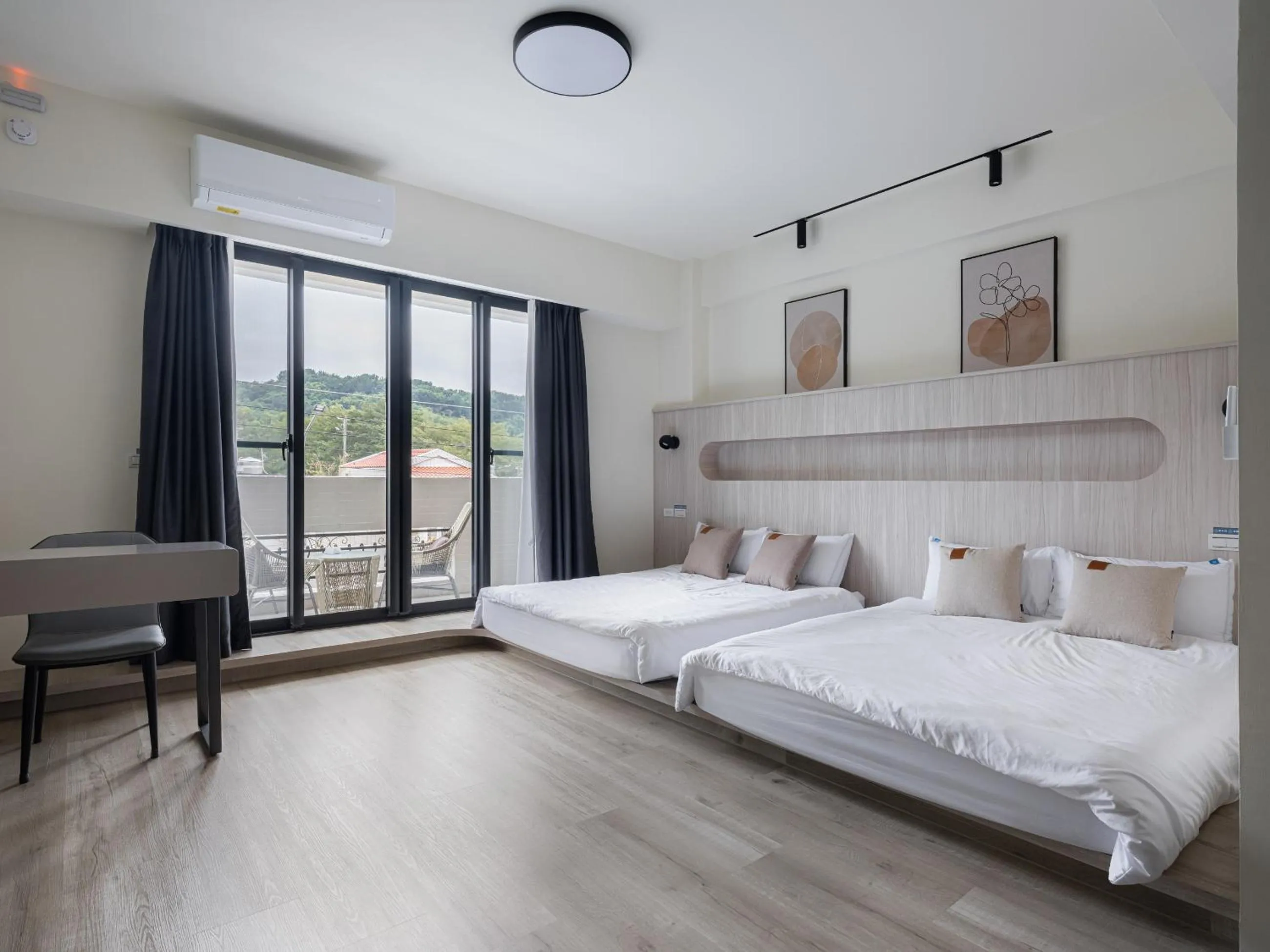 Bed in Yujing Nu Era