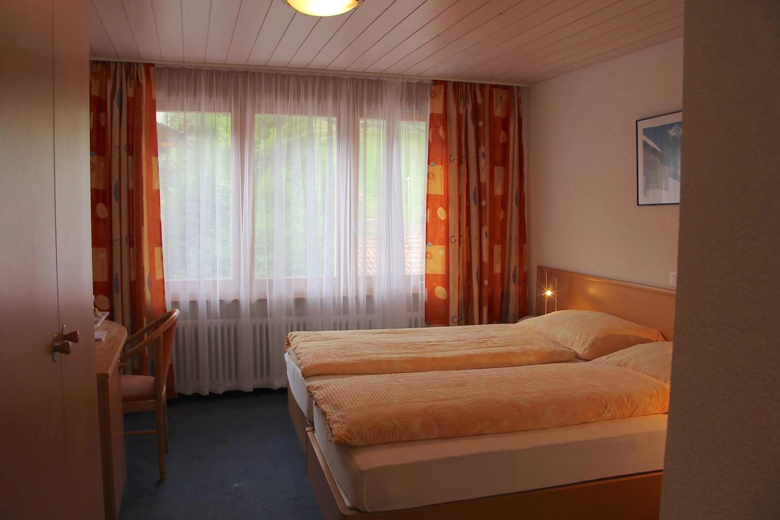 Bedroom, Bed in Hotel Eigerblick