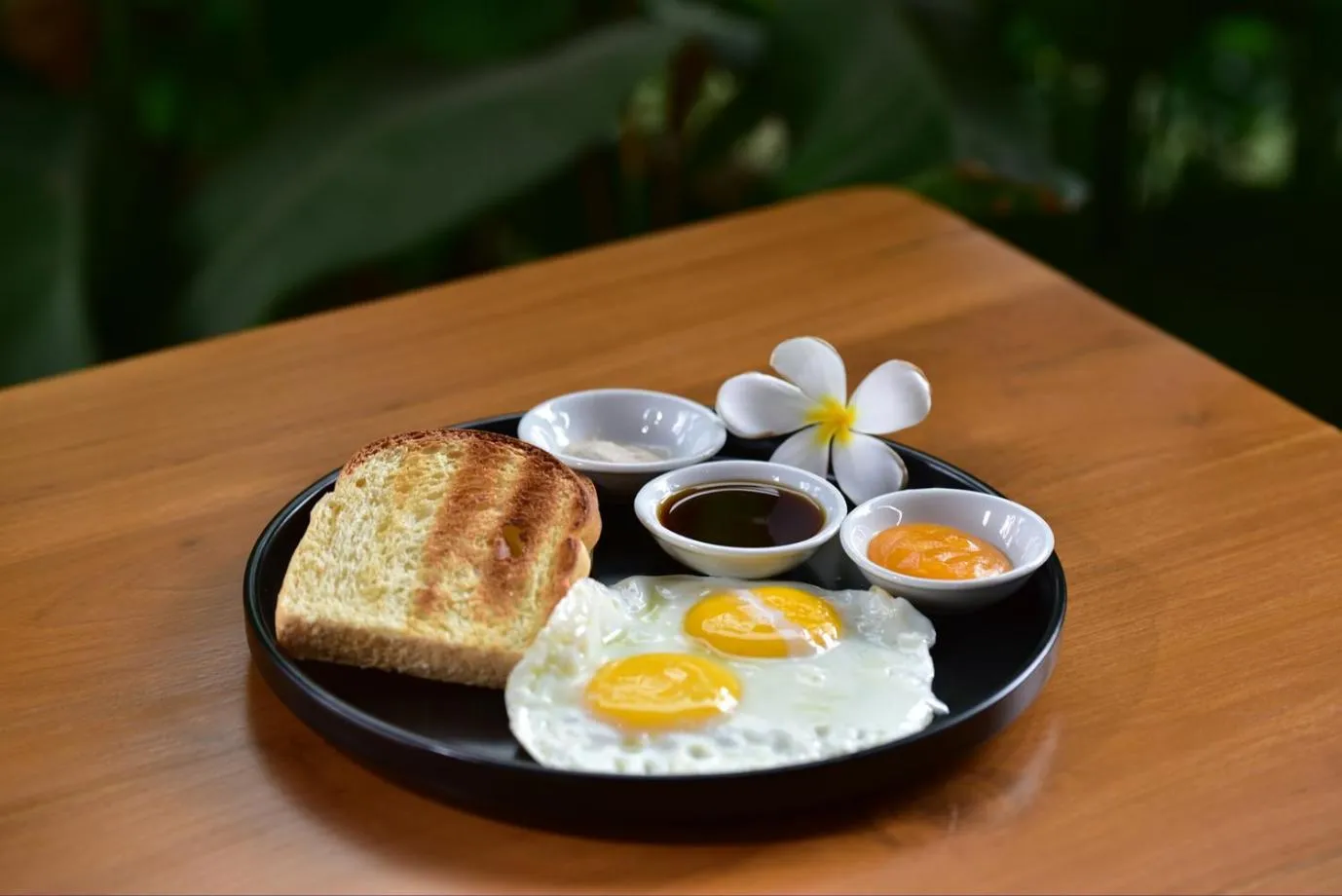 Breakfast in Mahayoga Ubud Private Pool Villa Spa And Resto