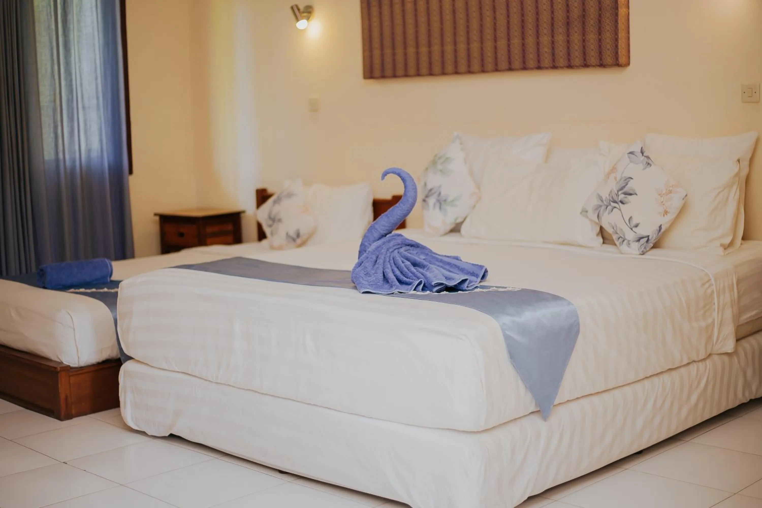 Bed in Medana Bay Marina