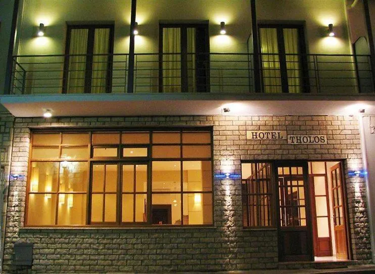 Facade/entrance in THOLOS HOTEL