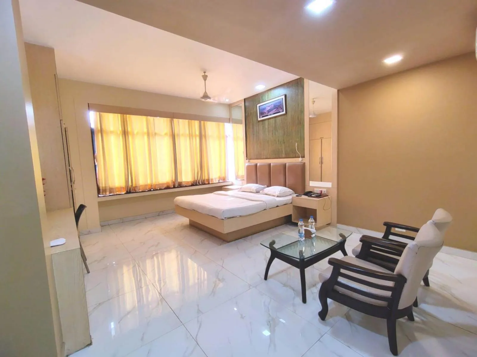 Bedroom in VITS Select Grand Inn, Ratnagiri