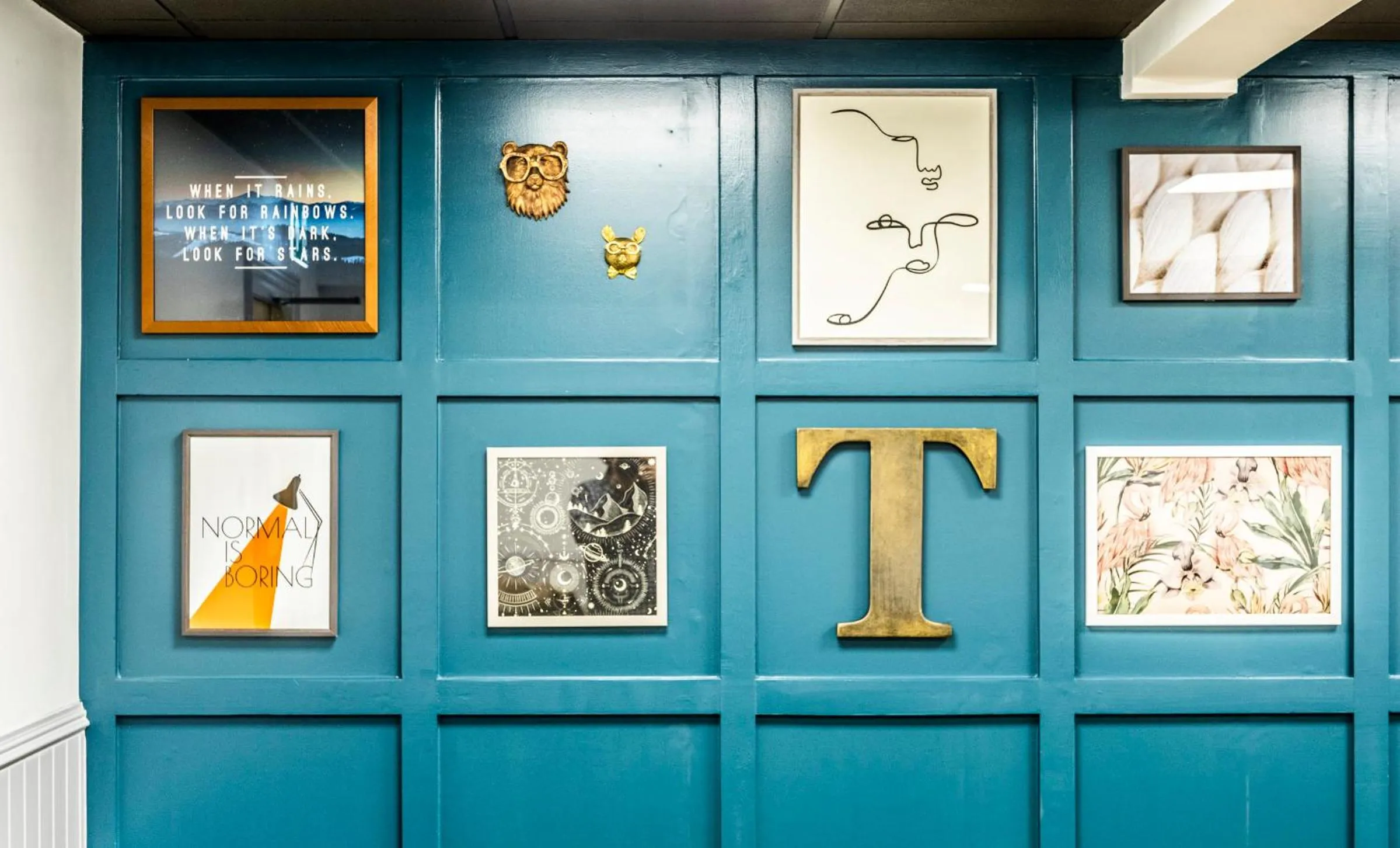 Decorative detail in Tiverton Hotel Lounge & Venue