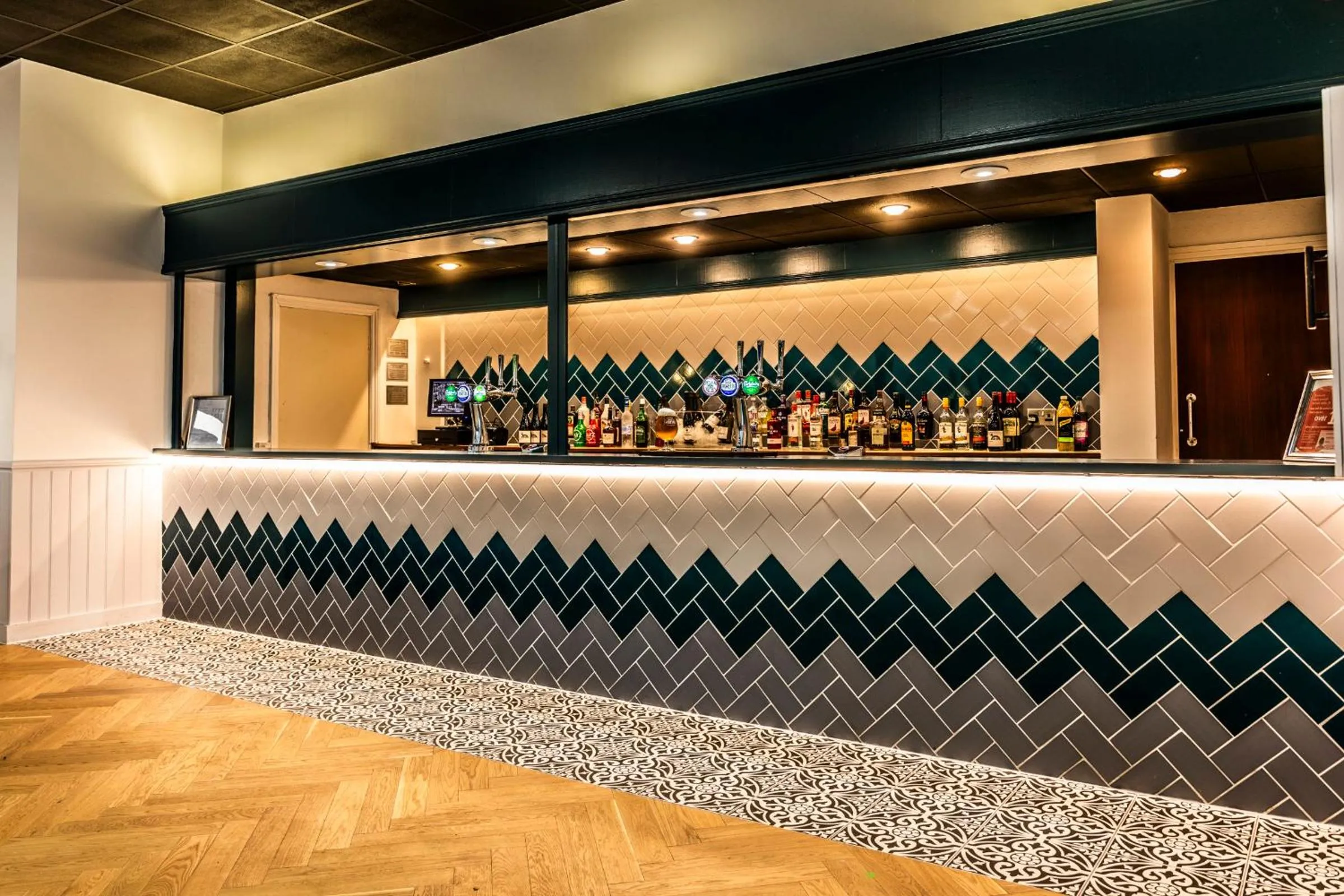 Lounge or bar in Tiverton Hotel Lounge & Venue