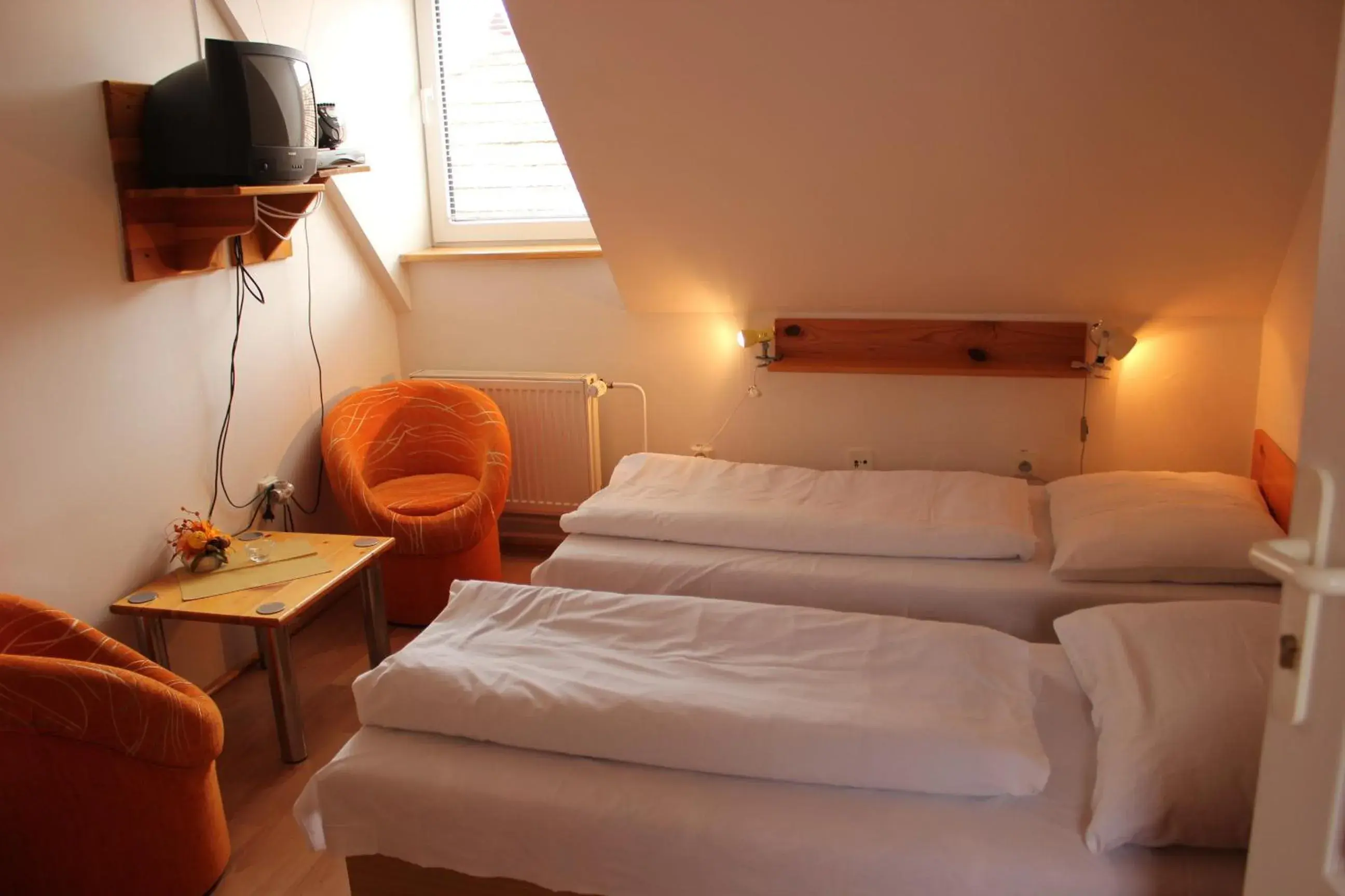Double Room with Shared Bathroom - single occupancy in Penzión U Johna Double Room with Shared Bathroom - single occupancy in Penzión U Johna