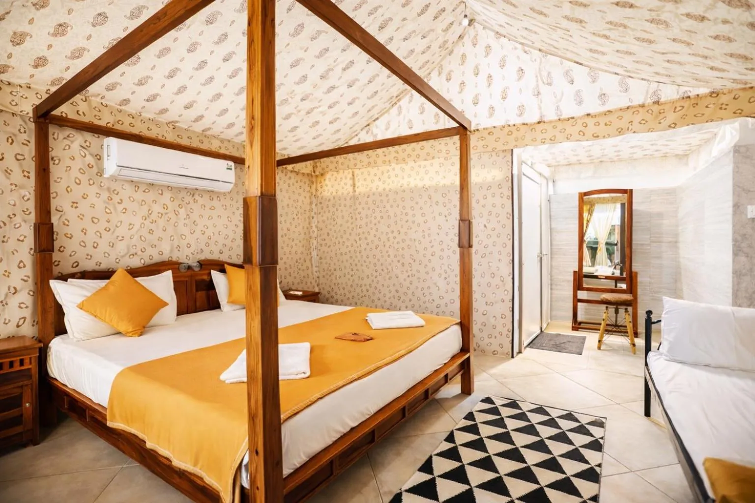 Bedroom, Bed in Amber Resort