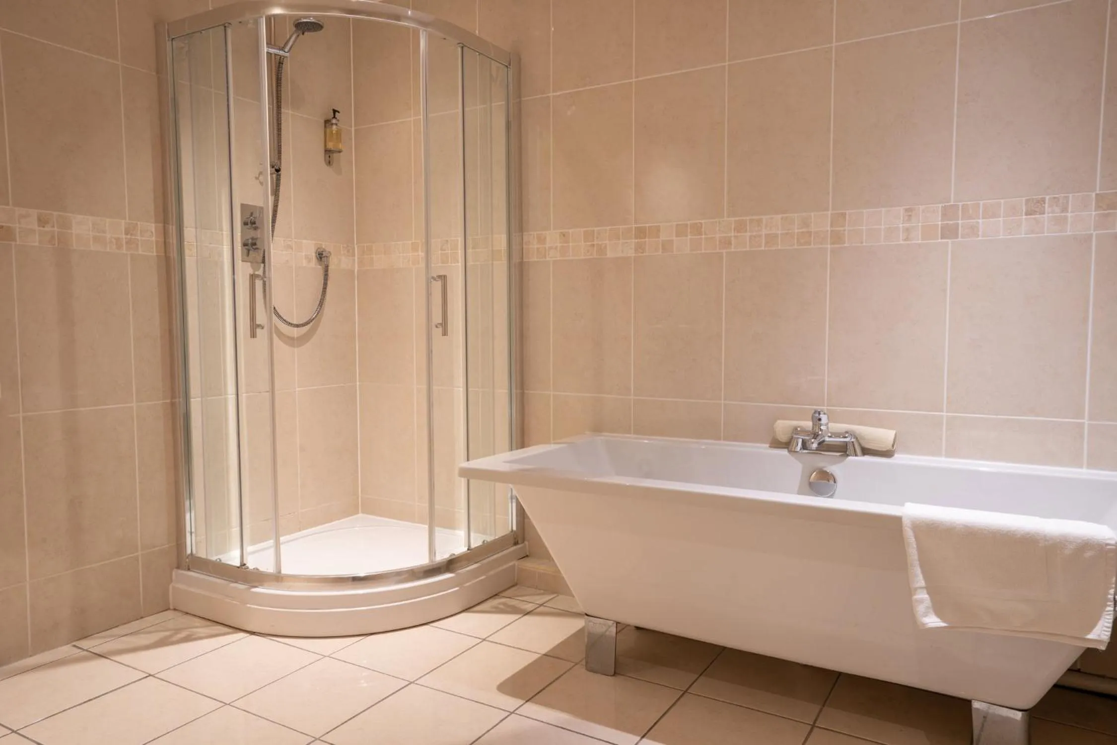 Bathroom in Waterton Park Hotel