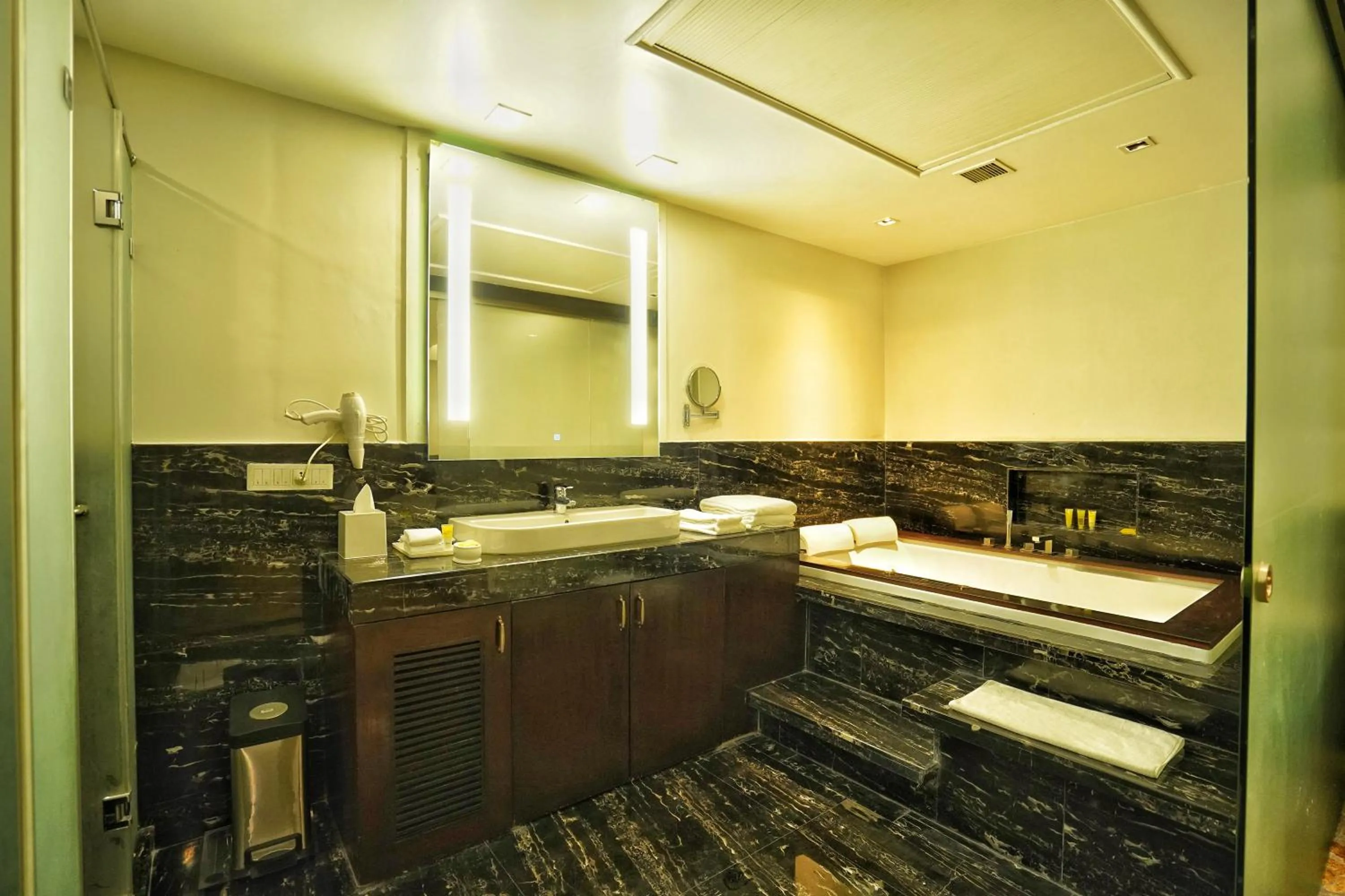 Bathroom in Hyatt Centric Rajpur Road Dehradun