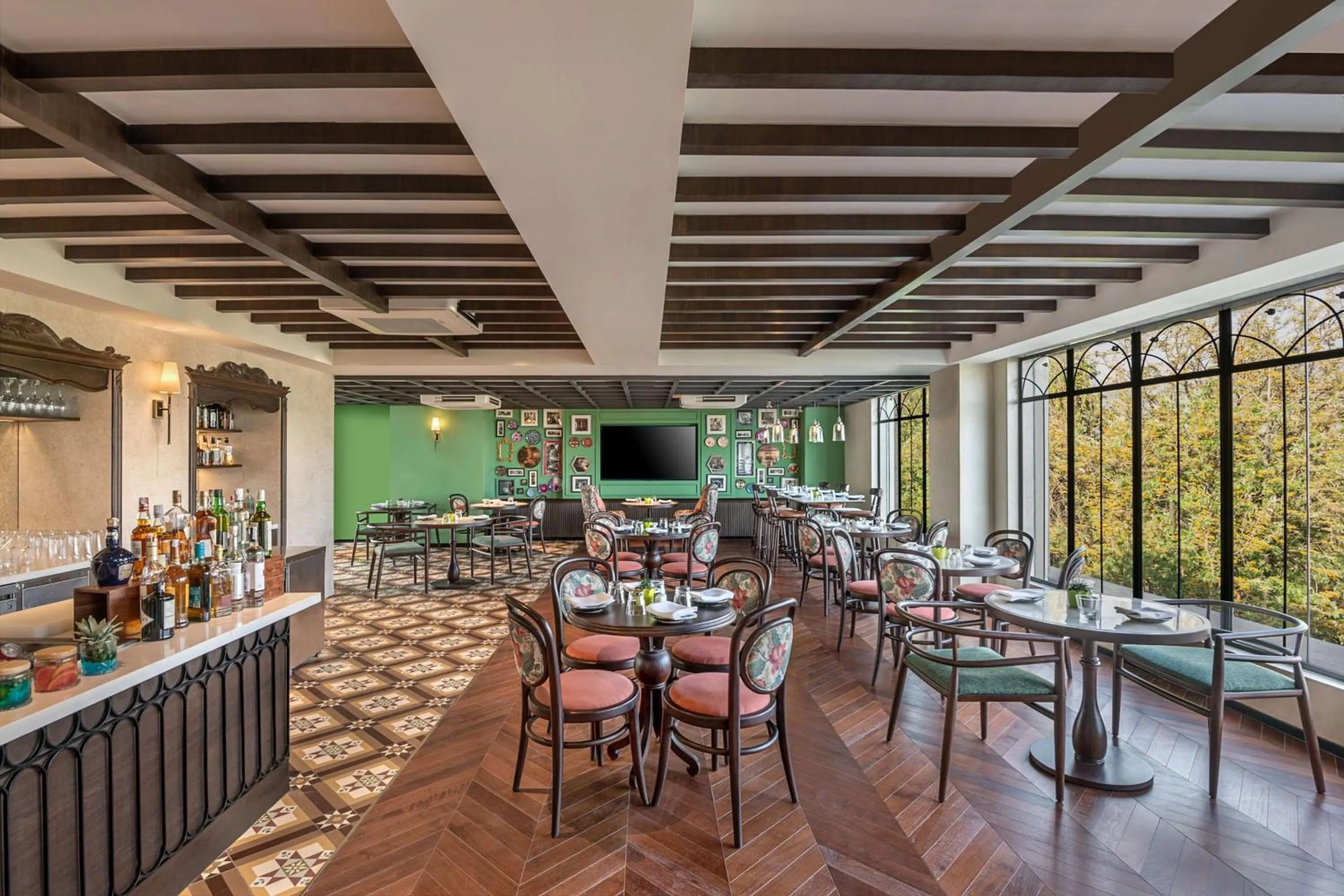 Restaurant/places to eat in Hyatt Centric Rajpur Road Dehradun