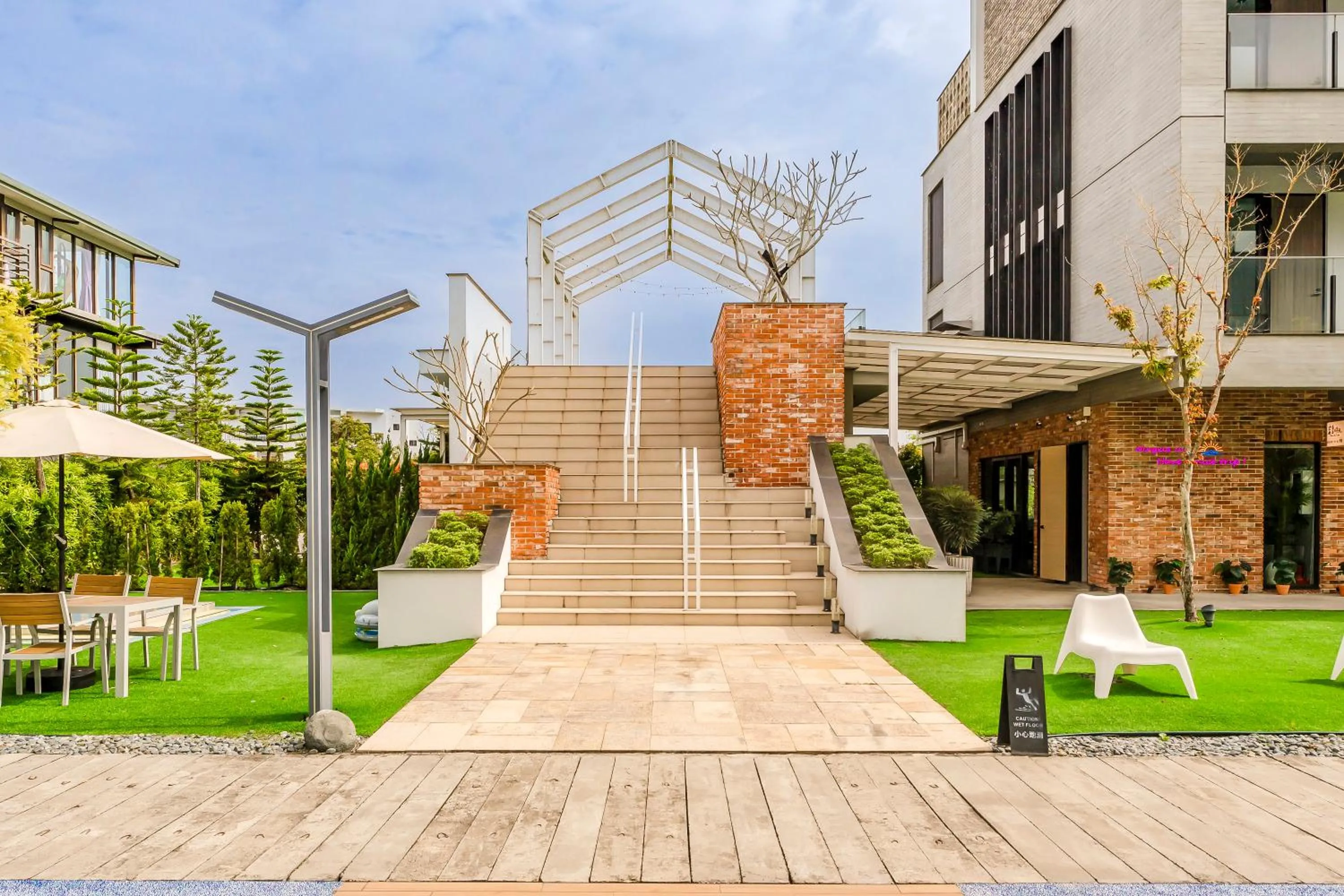 Garden view in Ning Xia Time