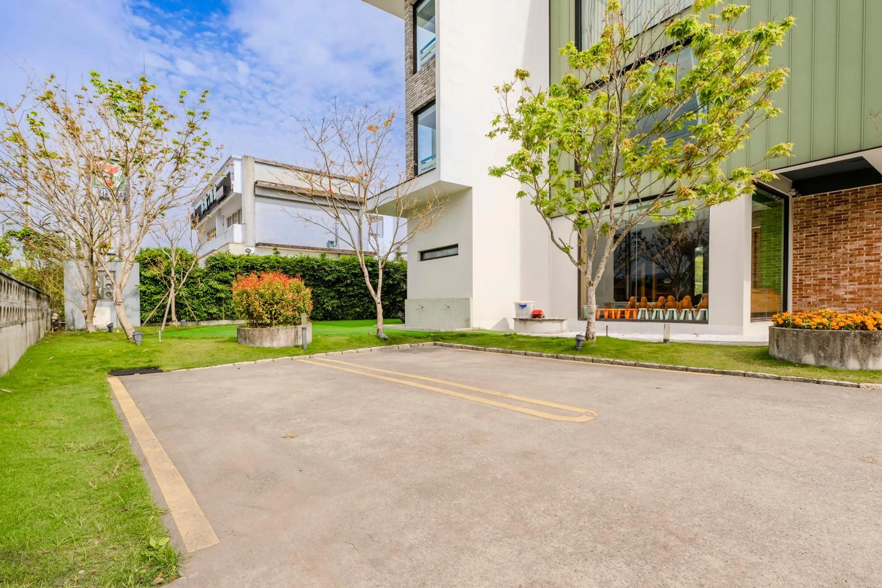 Garden in Ning Xia Time