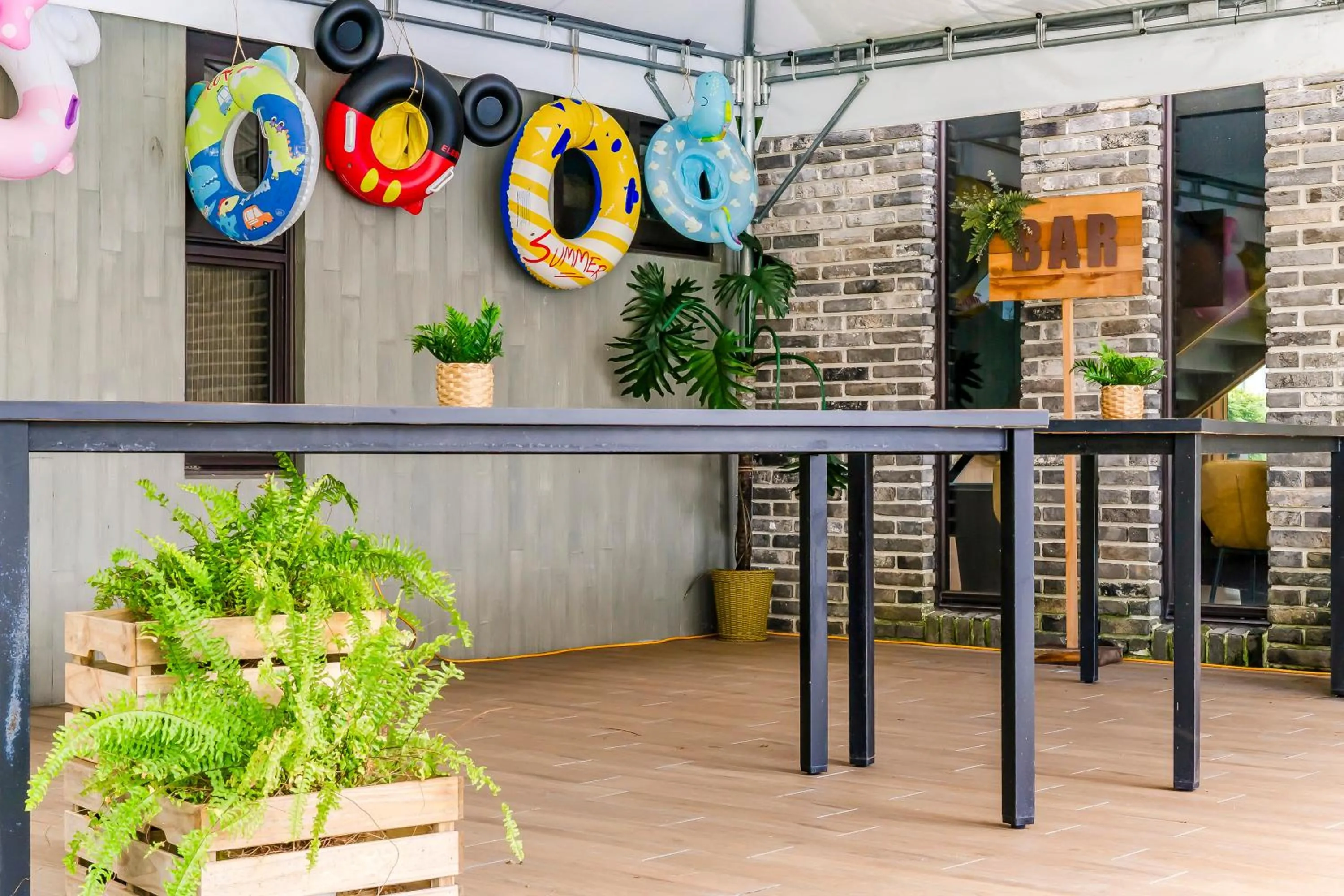 Patio in Ning Xia Time