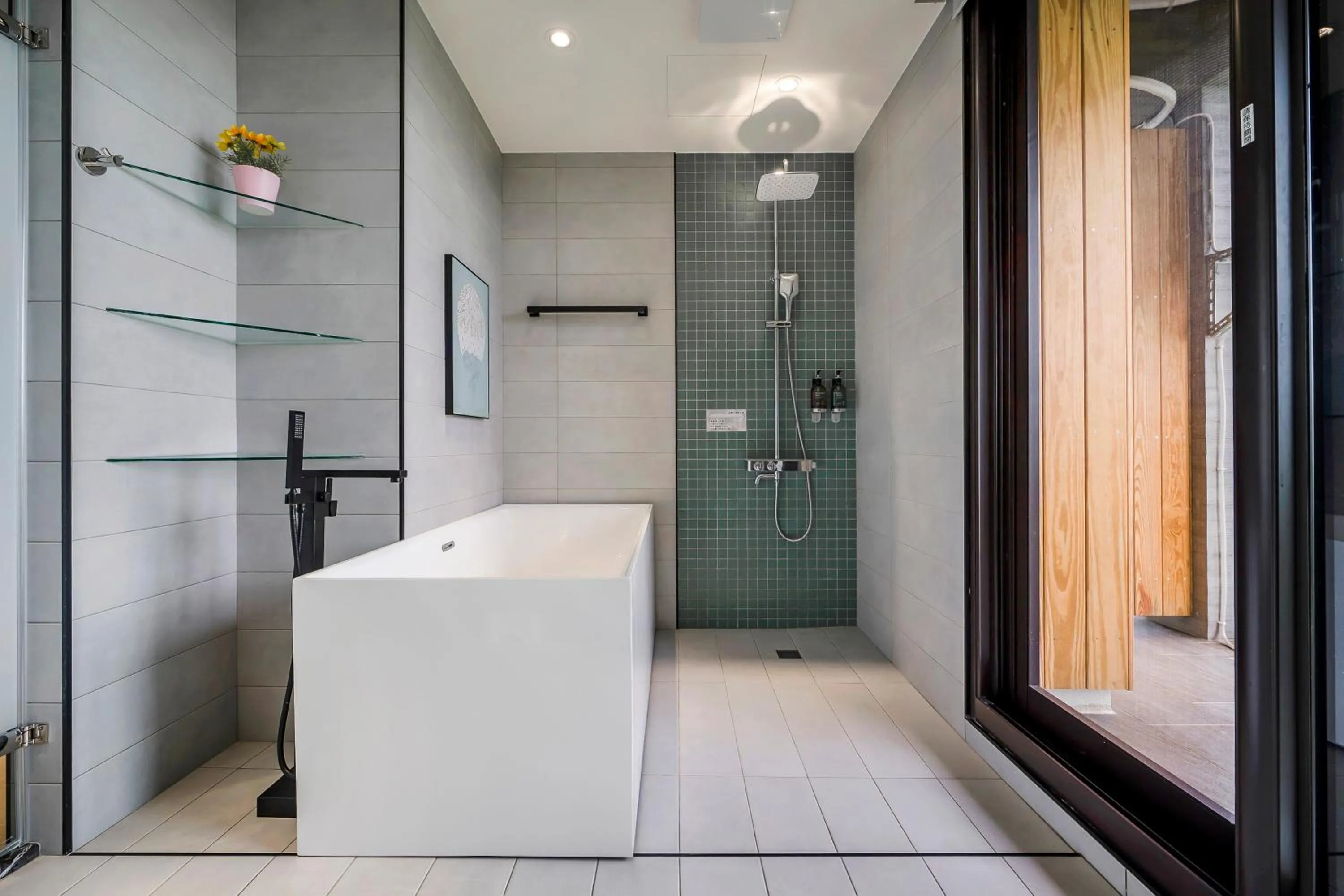 Bathroom in Ning Xia Time