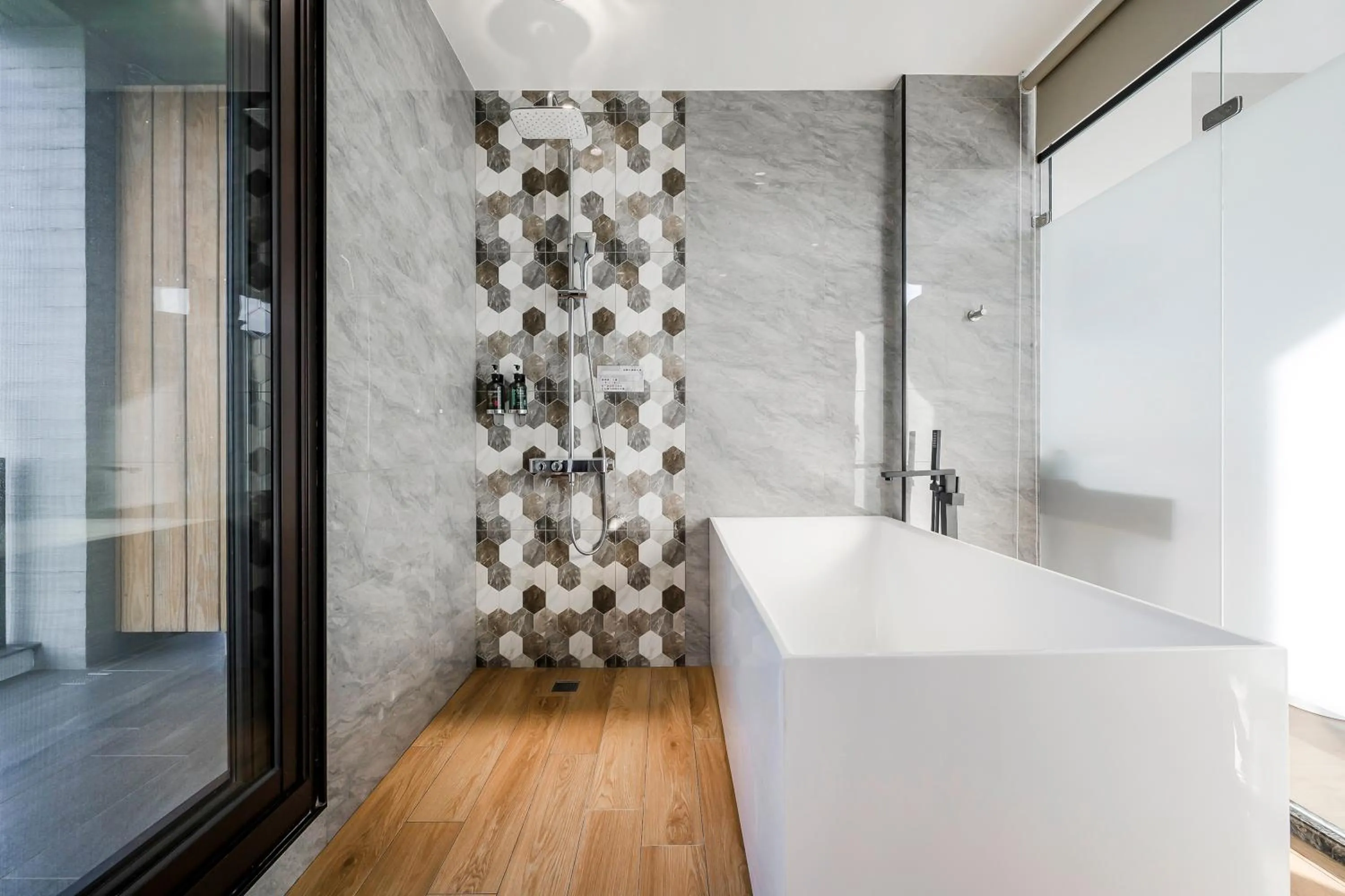 Bathroom in Ning Xia Time