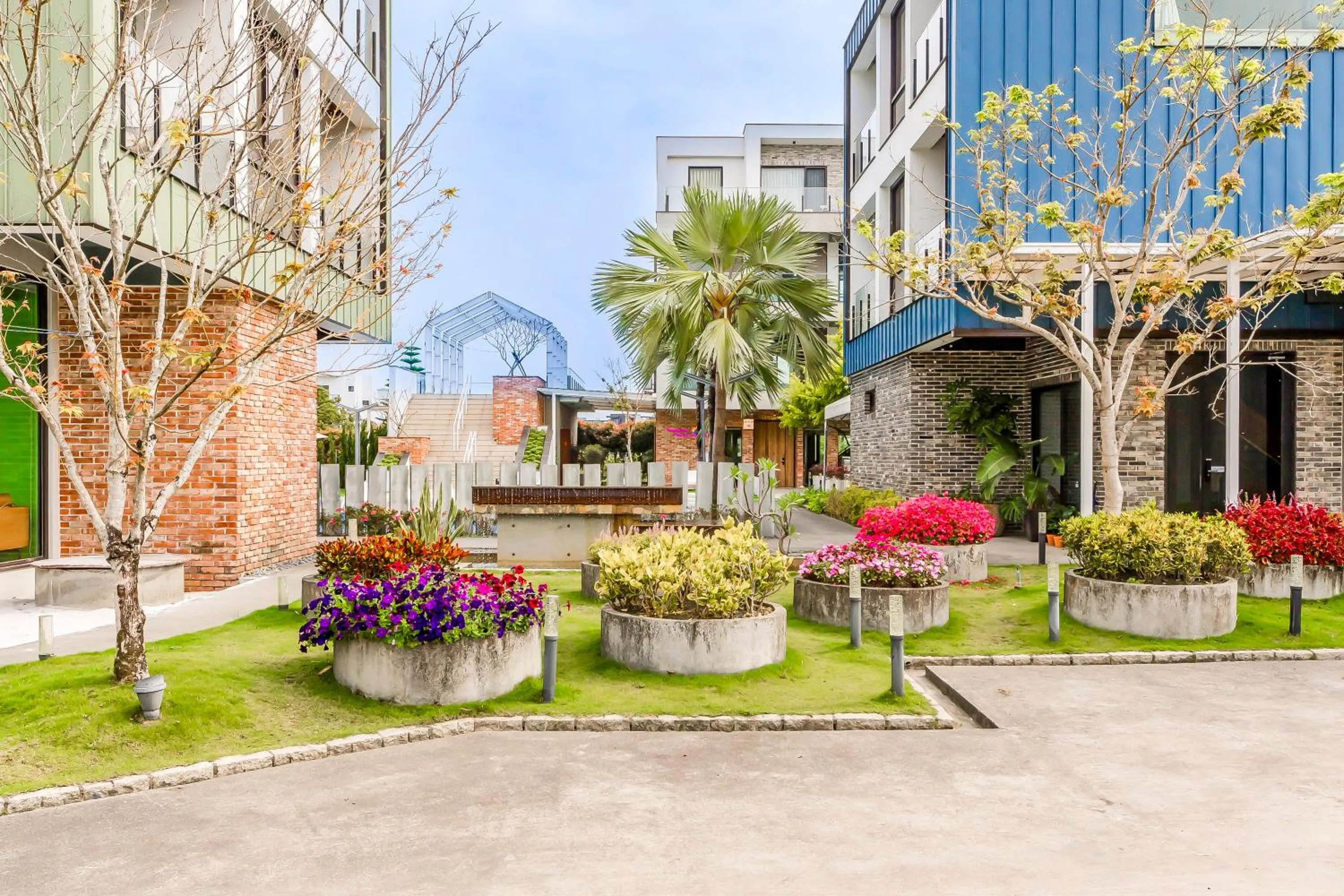 Garden in Ning Xia Time