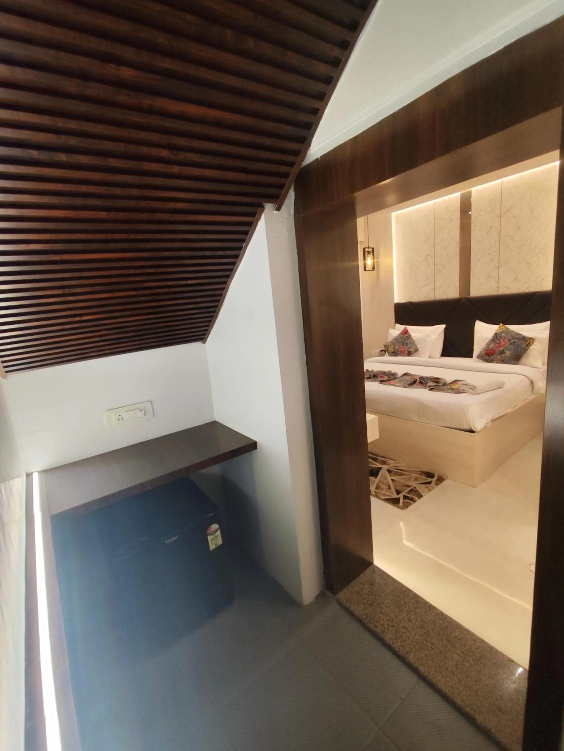 Bed in The Vacation Villa Agra A Boutique Hotel Near Taj Mahal