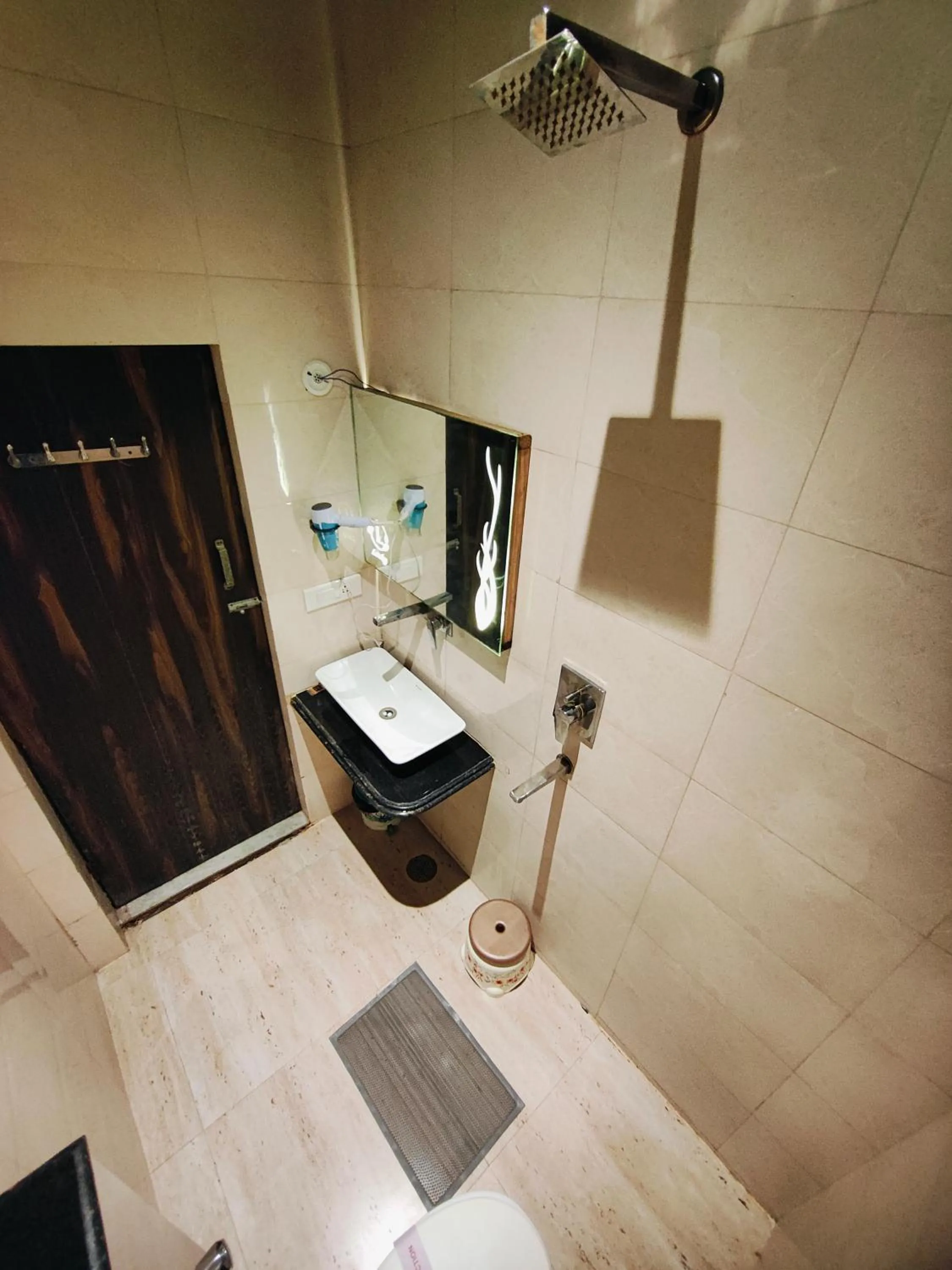 Bathroom in The Vacation Villa Agra A Boutique Hotel Near Taj Mahal