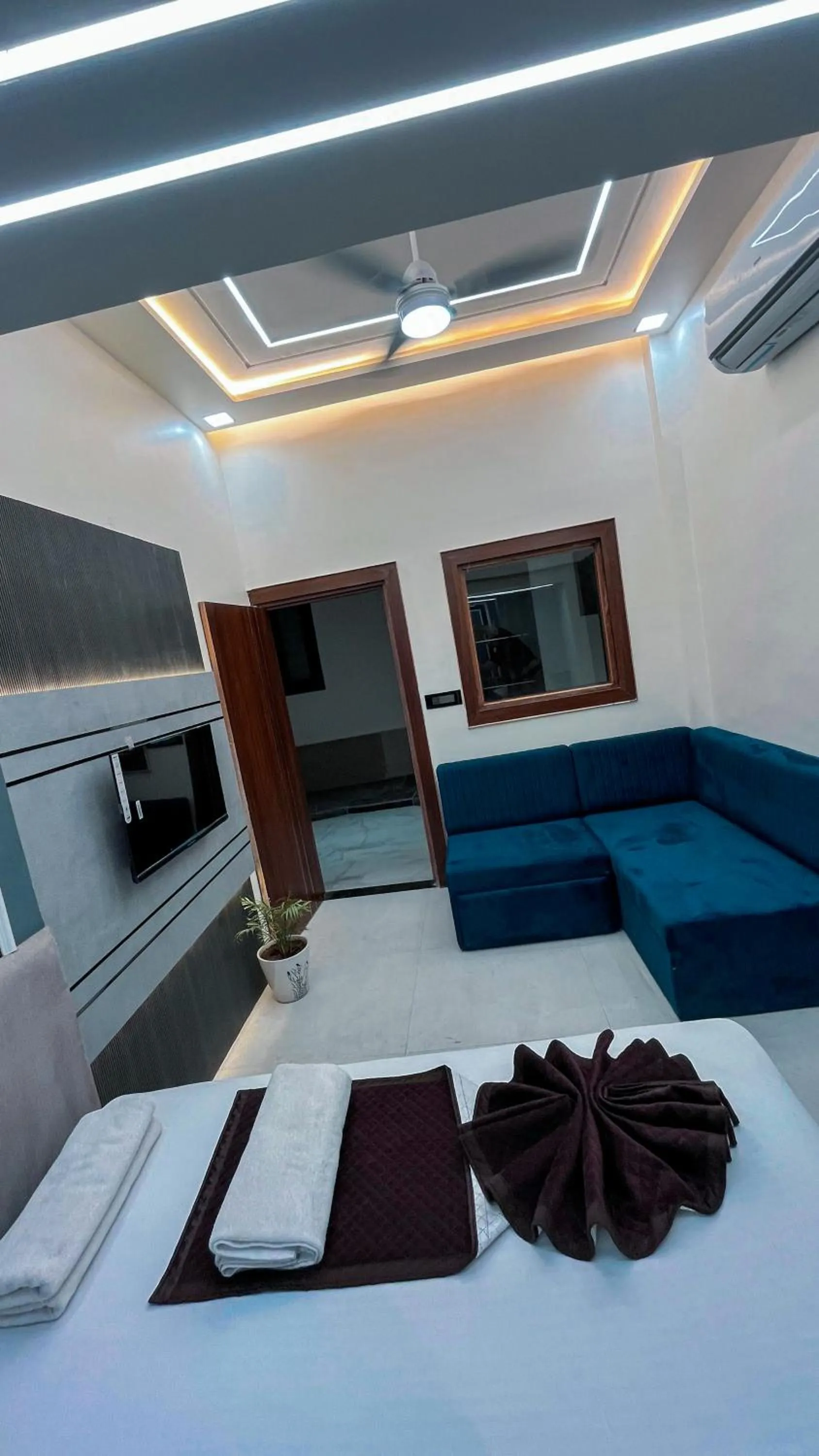 Bedroom in The Vacation Villa Agra A Boutique Hotel Near Taj Mahal