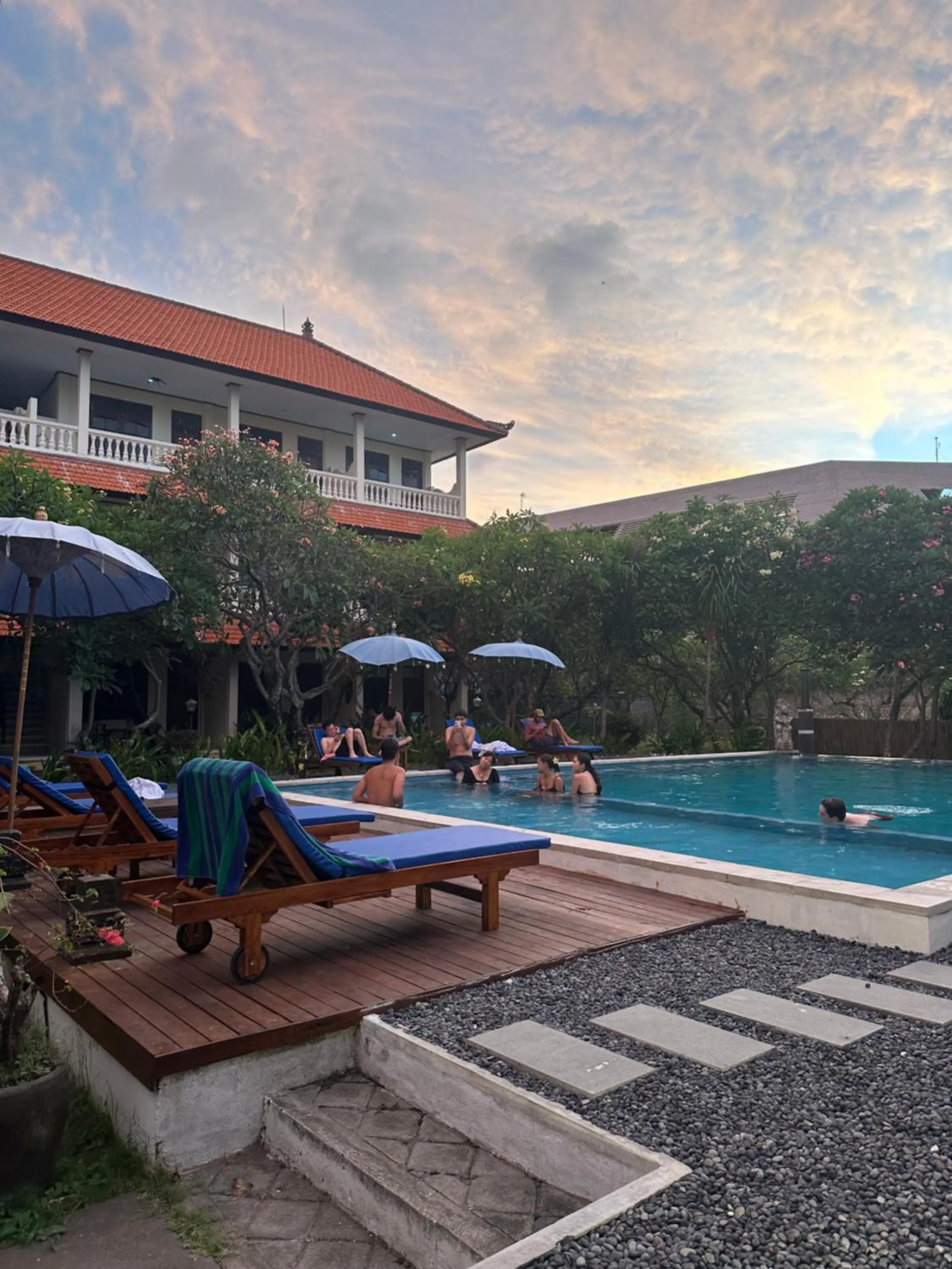 New Mekar Jaya Hotel