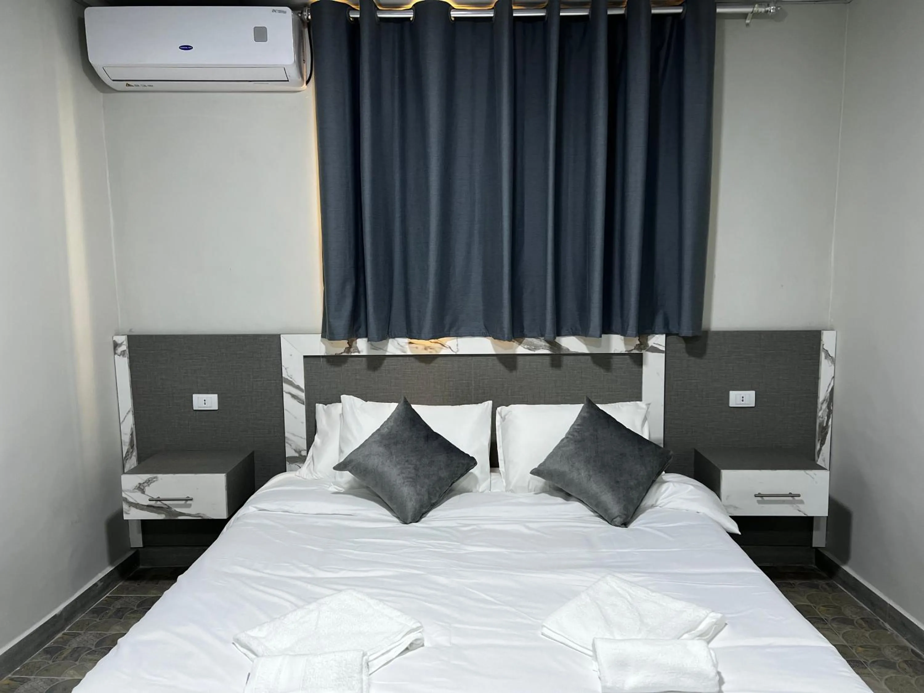 Deluxe Family Room - single occupancy in Downtown Inn Madaba
