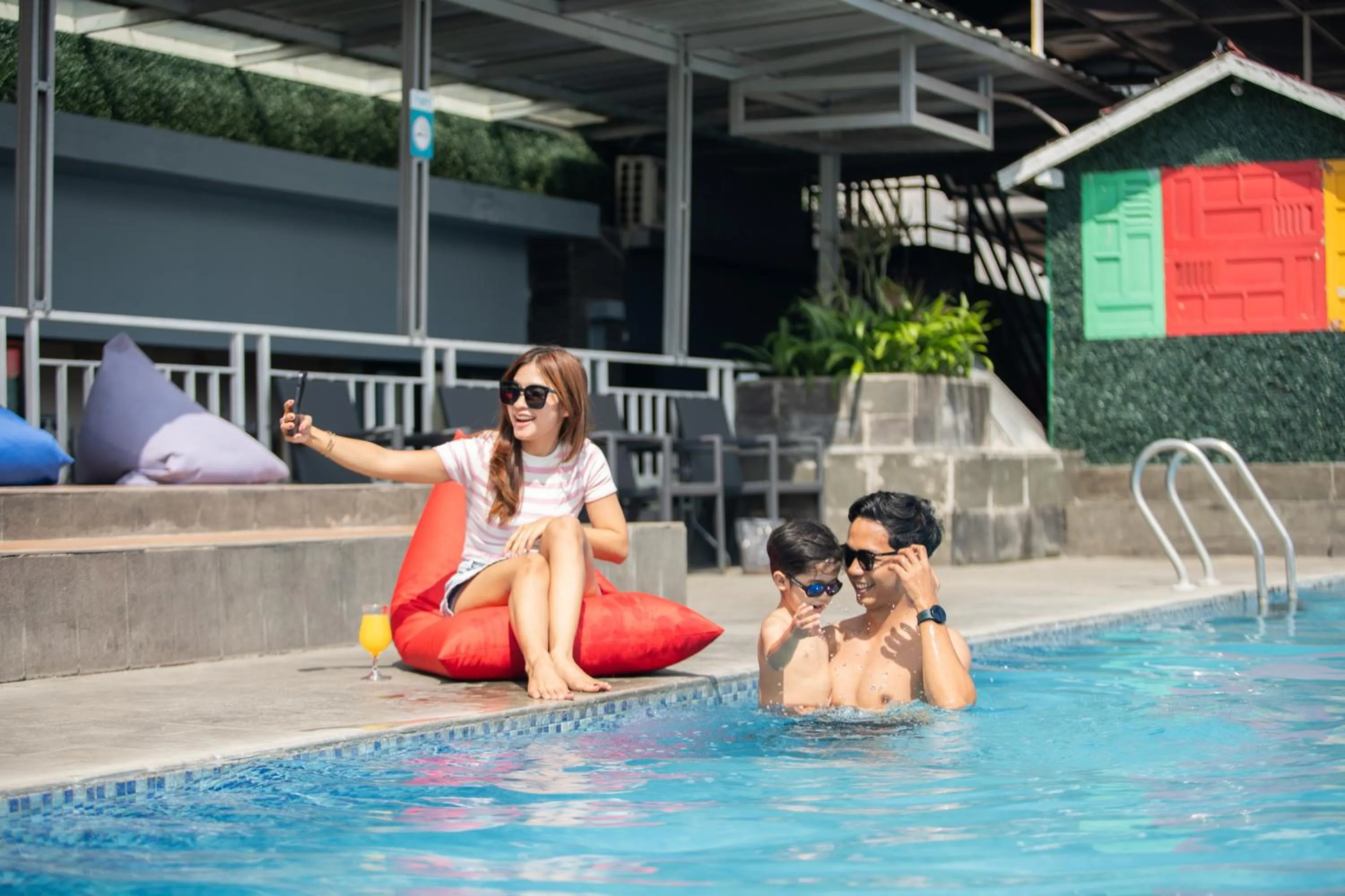 Swimming pool in Grand Tjokro Premiere Bandung
