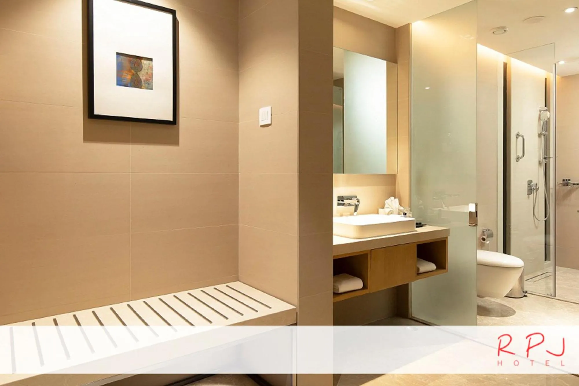 Shower in RPJ Hotel Rajkot