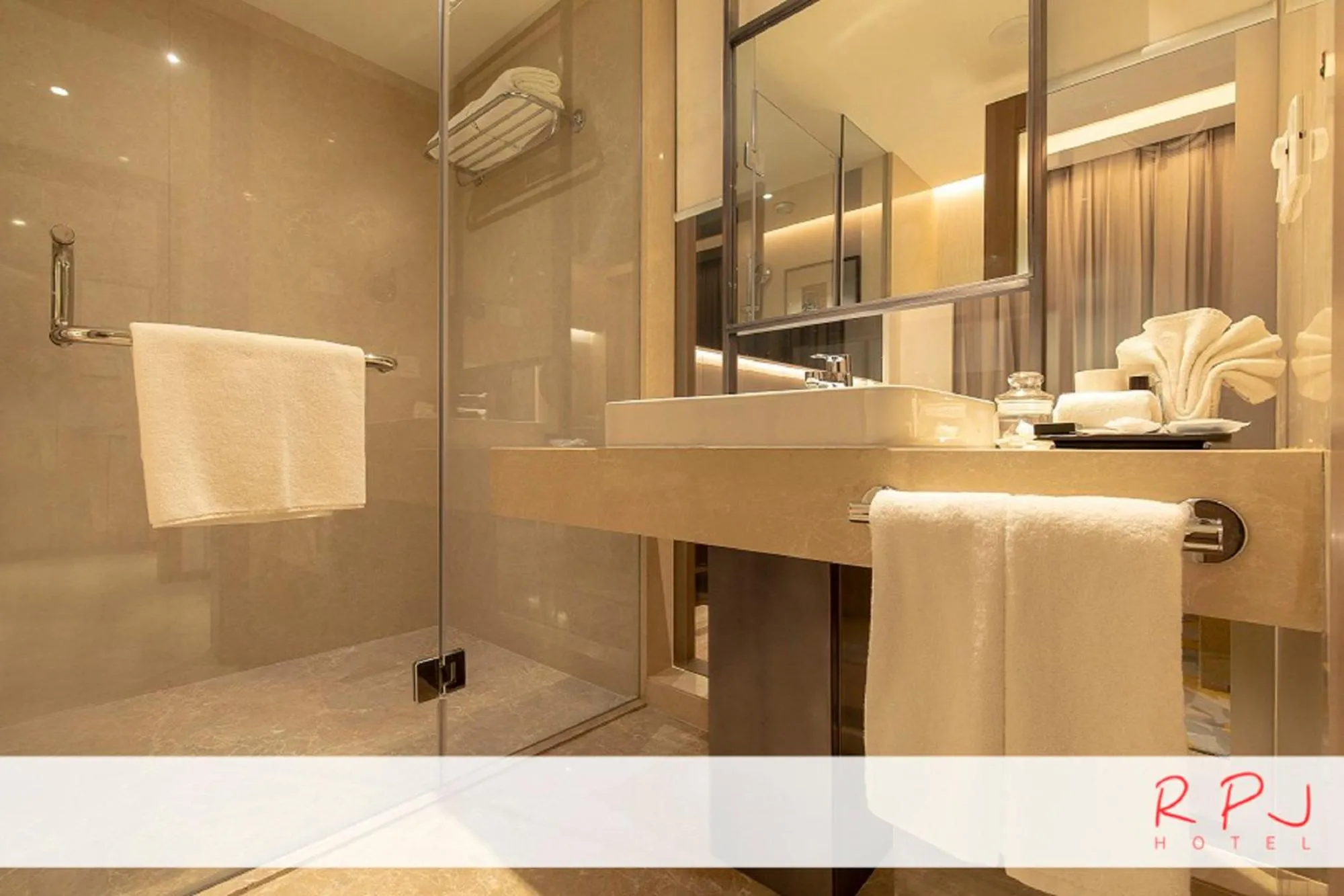 Shower in RPJ Hotel Rajkot