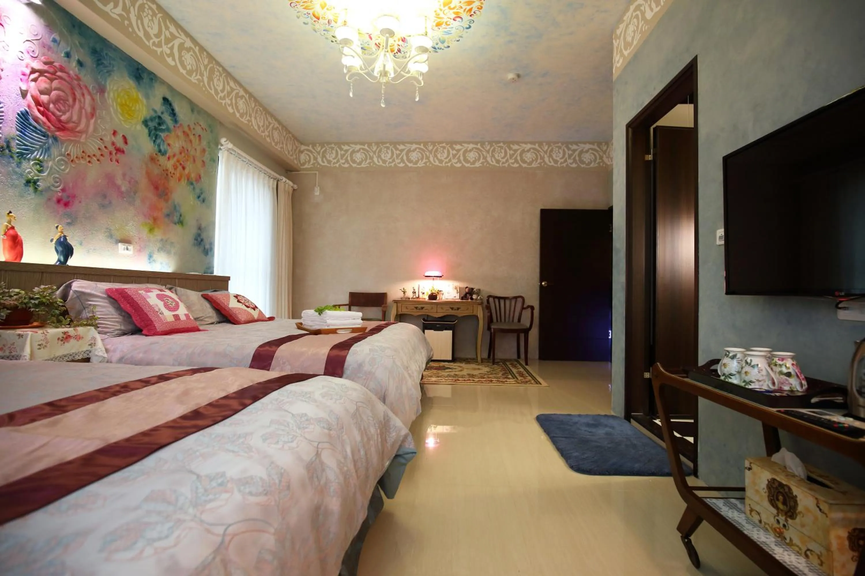 Bed in Sweet Heart B&B