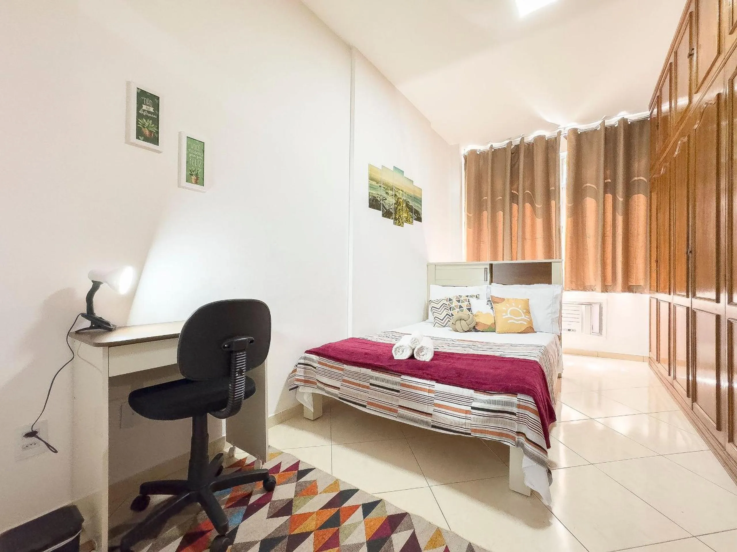 Bed in Localização Perfeita: 1Qto, 3min Orla