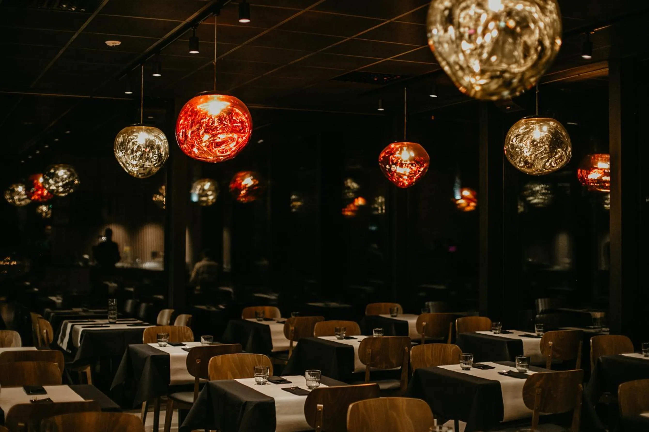 Restaurant/places to eat in Adults Only Invisible Forest Lodge & SPA