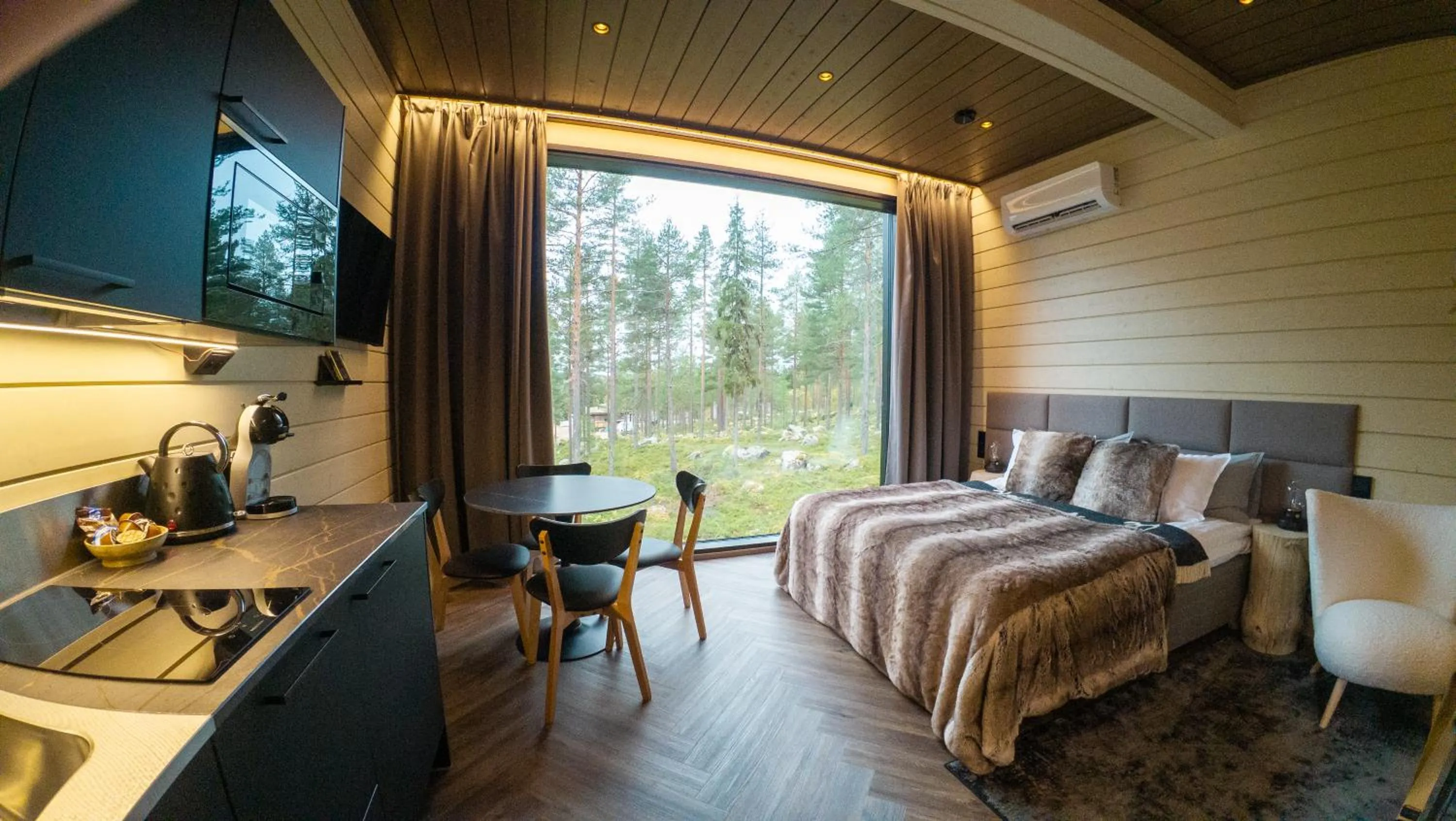 Natural landscape, Bed in Adults Only Invisible Forest Lodge & SPA