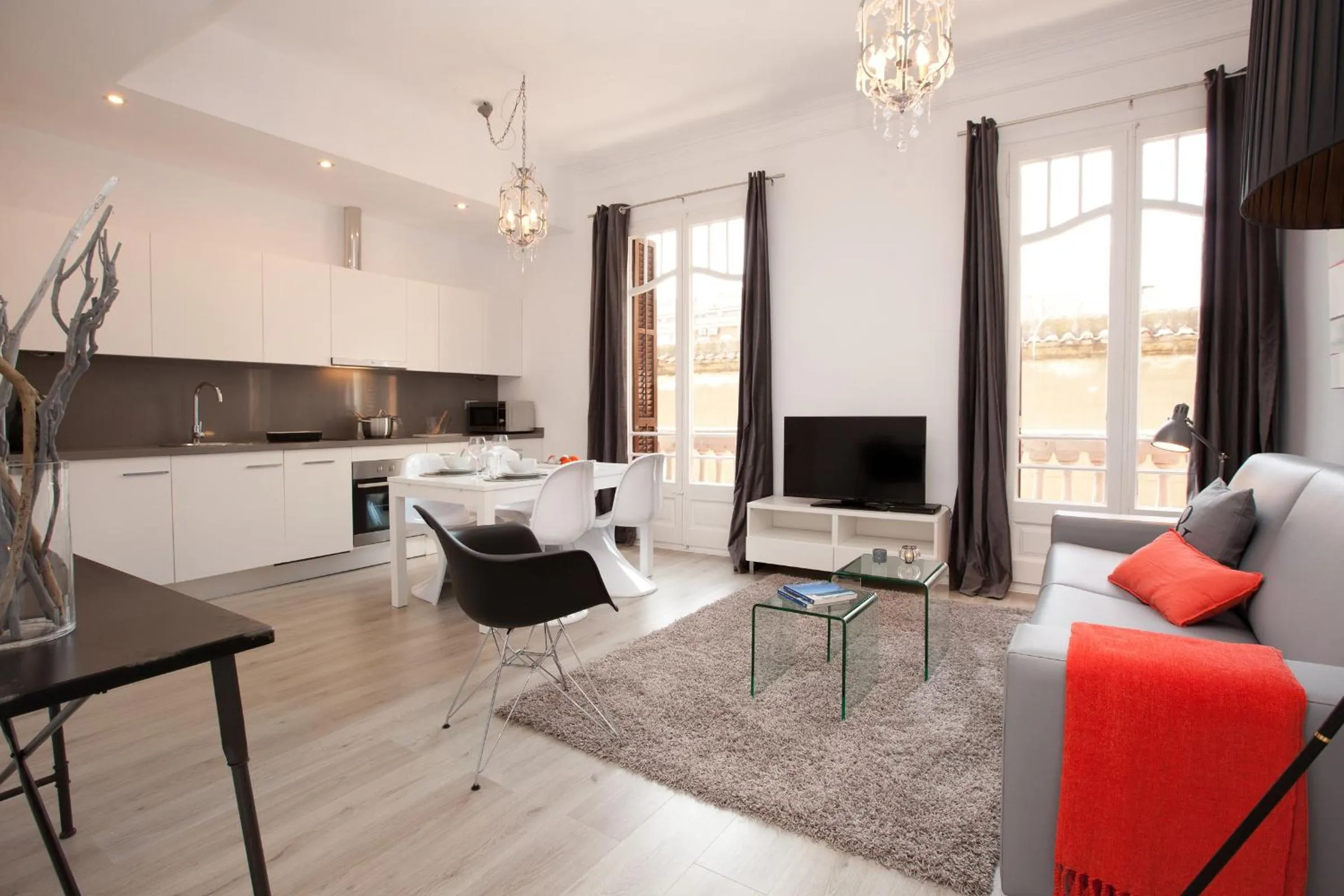 Kitchen or kitchenette in Click&Flat Seneca Suites