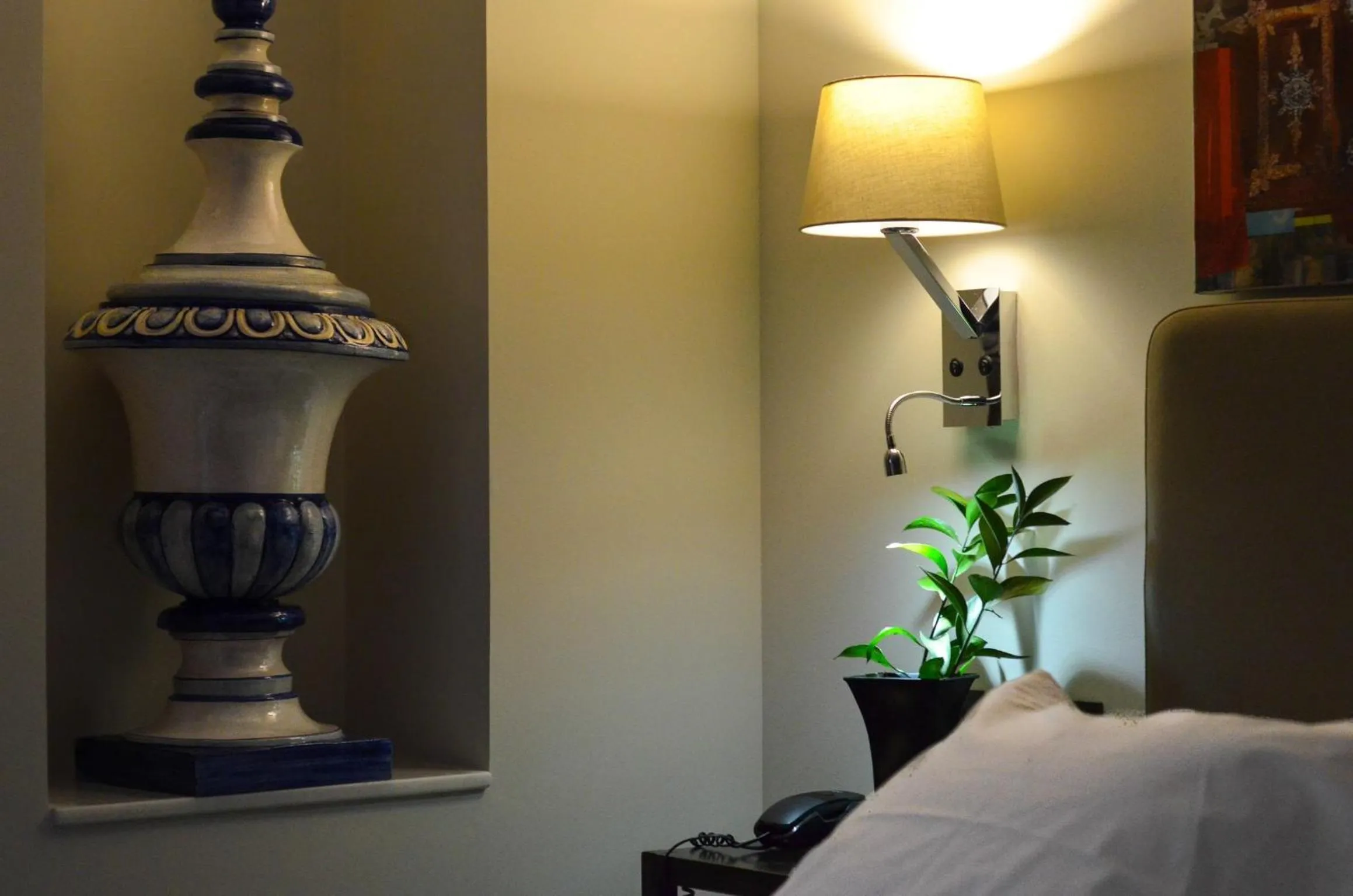 Bedroom, Bed in Aguilas5 SevillaSuites