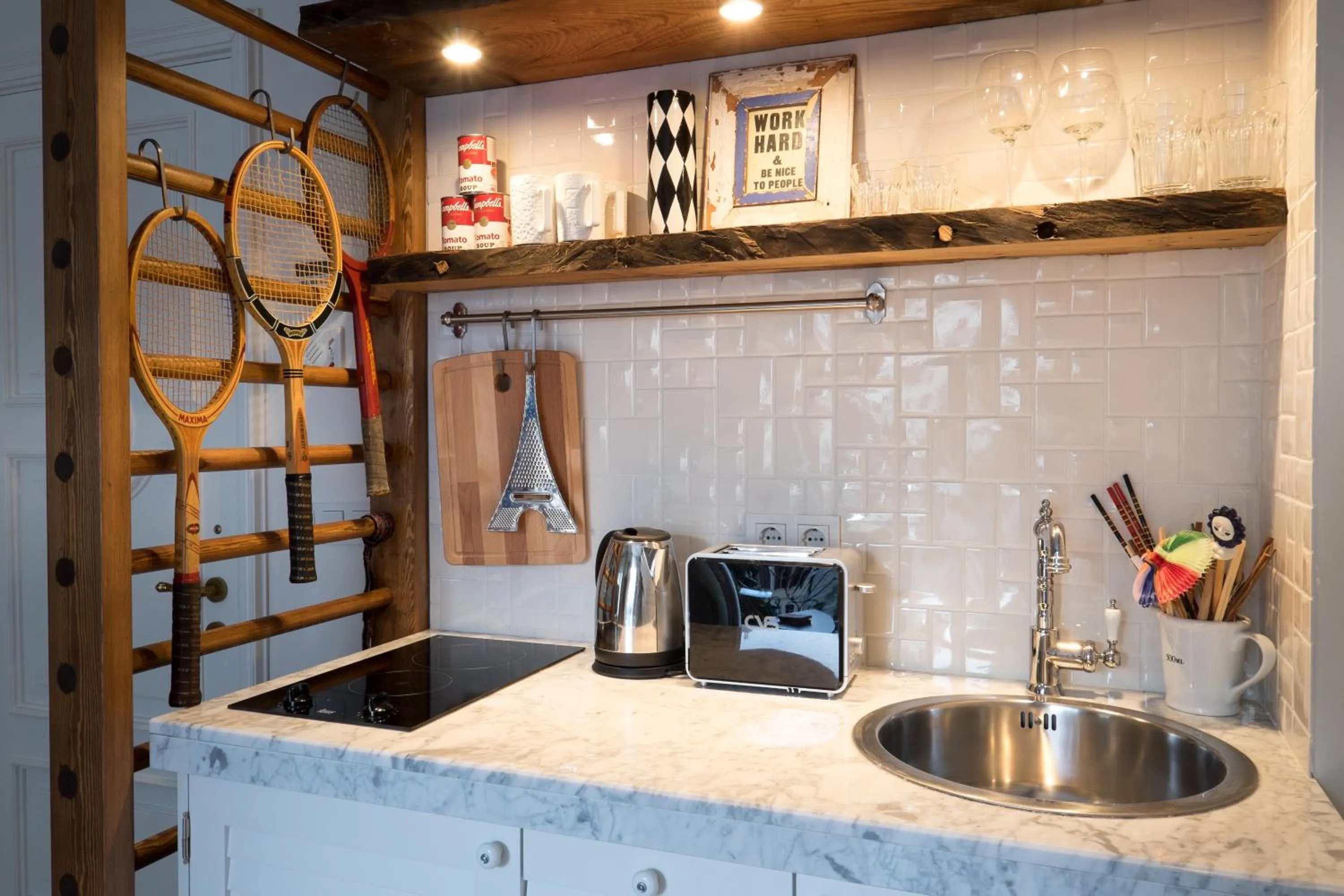 Kitchen or kitchenette in Pera Neuf