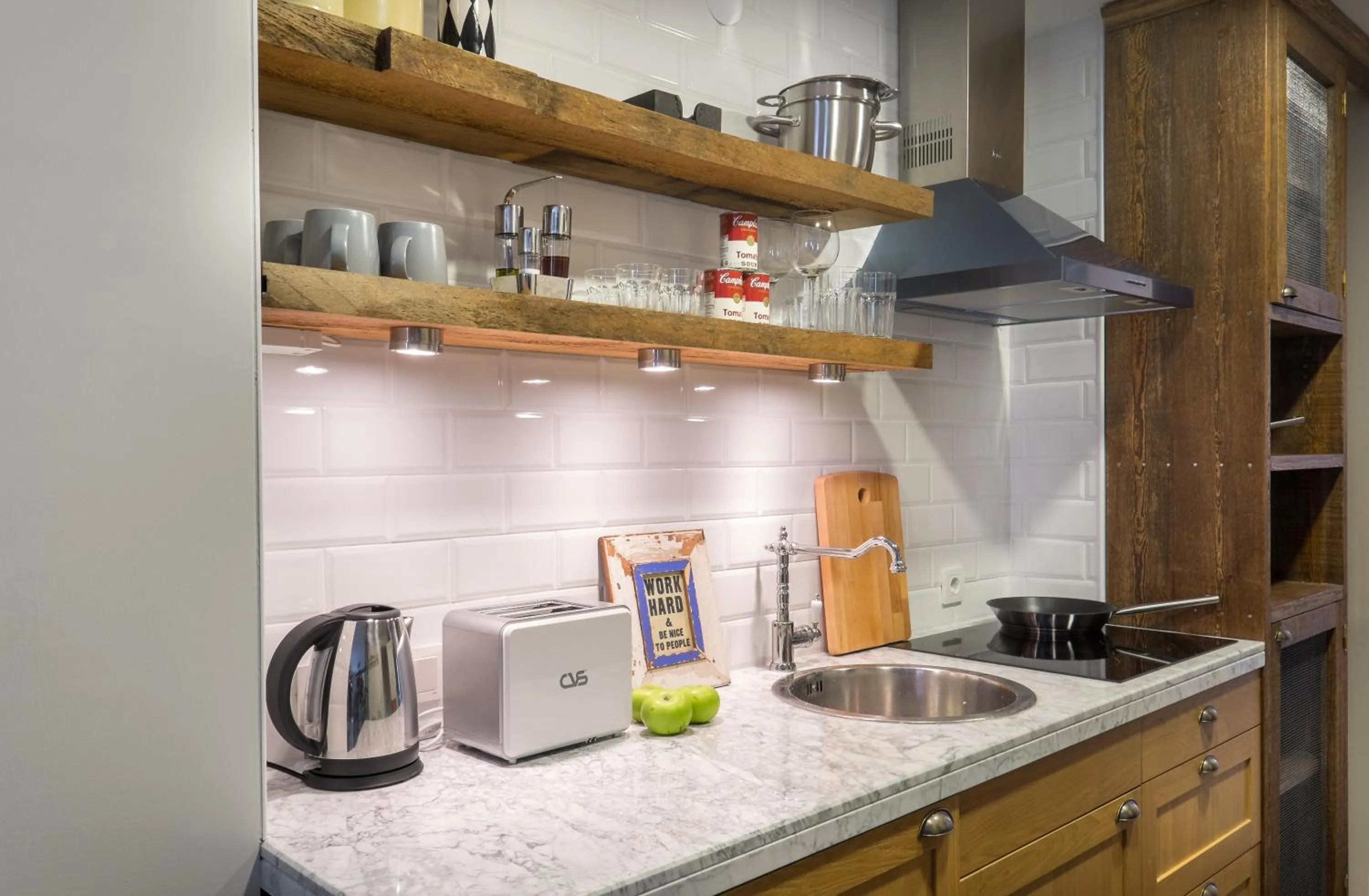 Kitchen or kitchenette in Pera Neuf