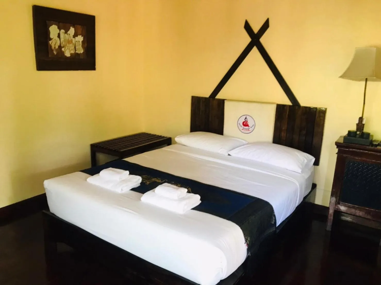 Bedroom, Bed in Golden Triangle Palace Hotel