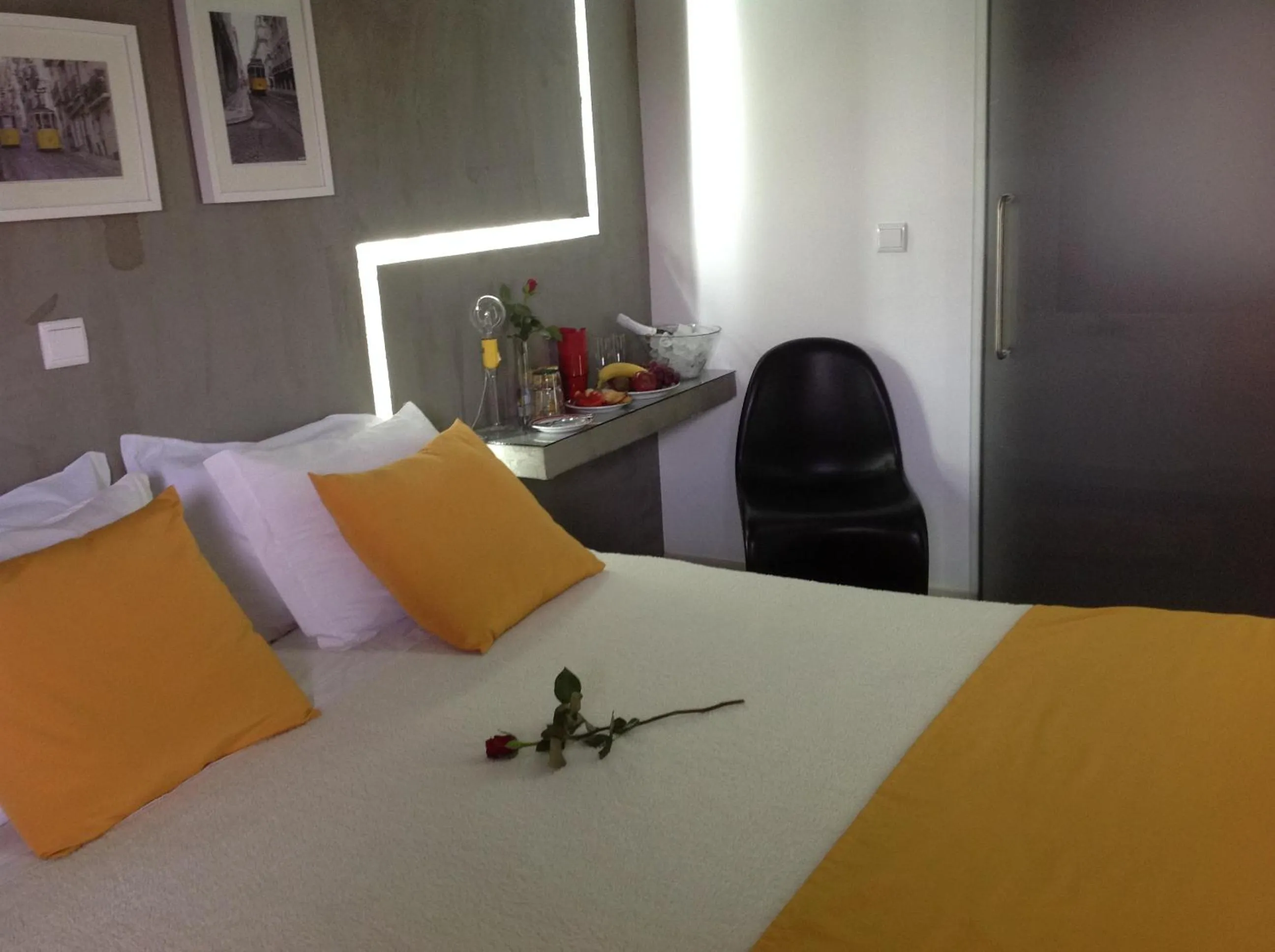 Decorative detail, Bed in Vilaportuguesa