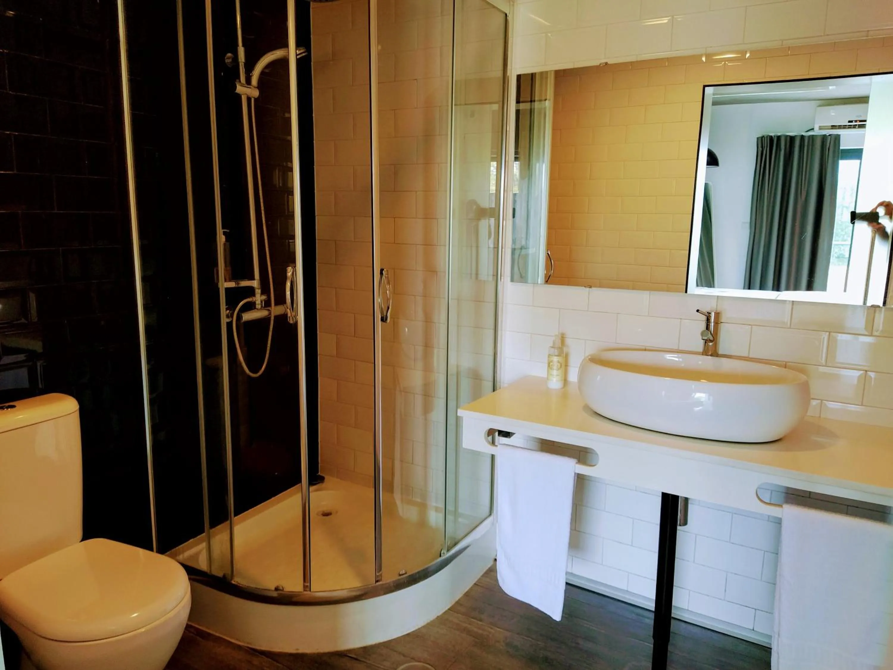 Bathroom in Vilaportuguesa