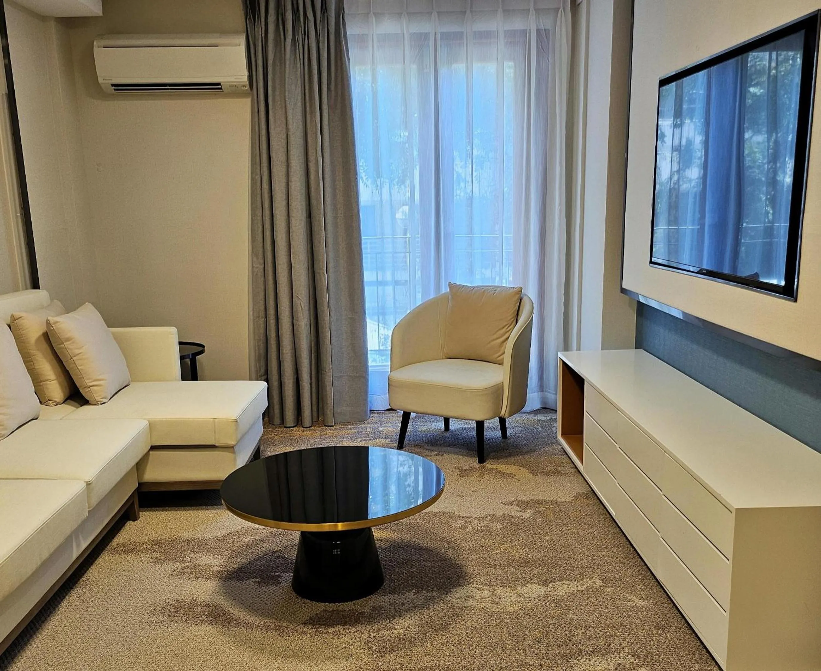 TV and multimedia in Aurea Hotel Perth Kings Park