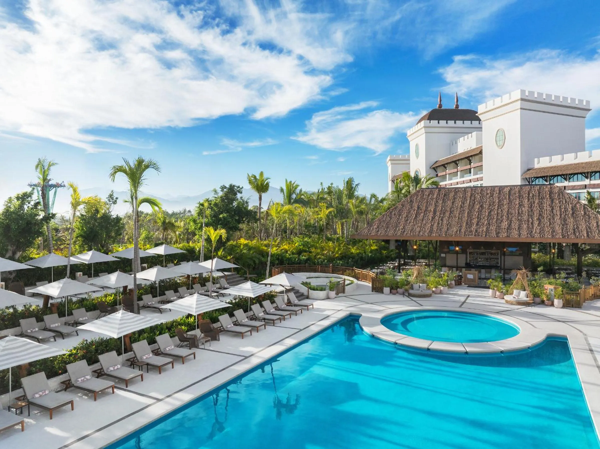 Swimming pool in BON Hotel at VidantaWorld Nuevo Vallarta