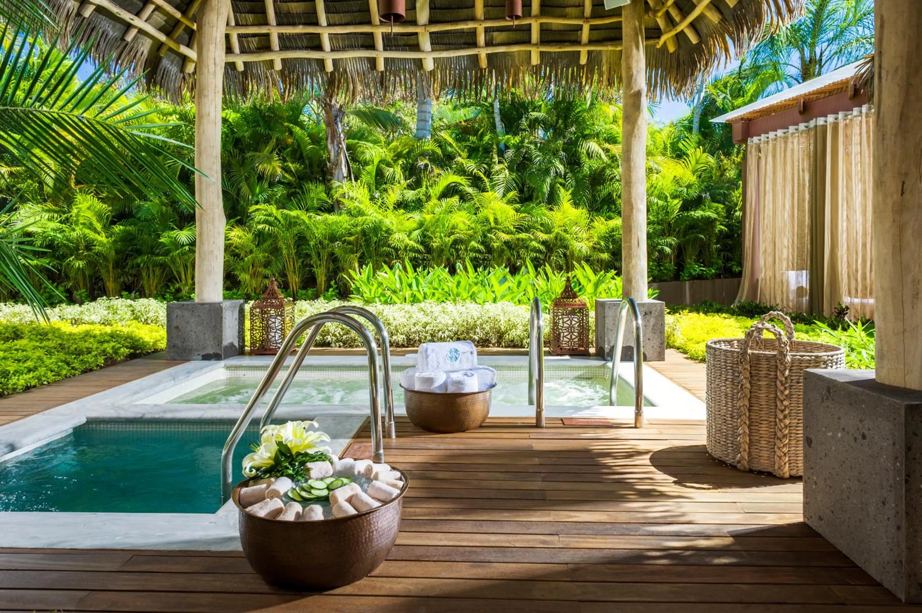 Day in BON Hotel at VidantaWorld Nuevo Vallarta