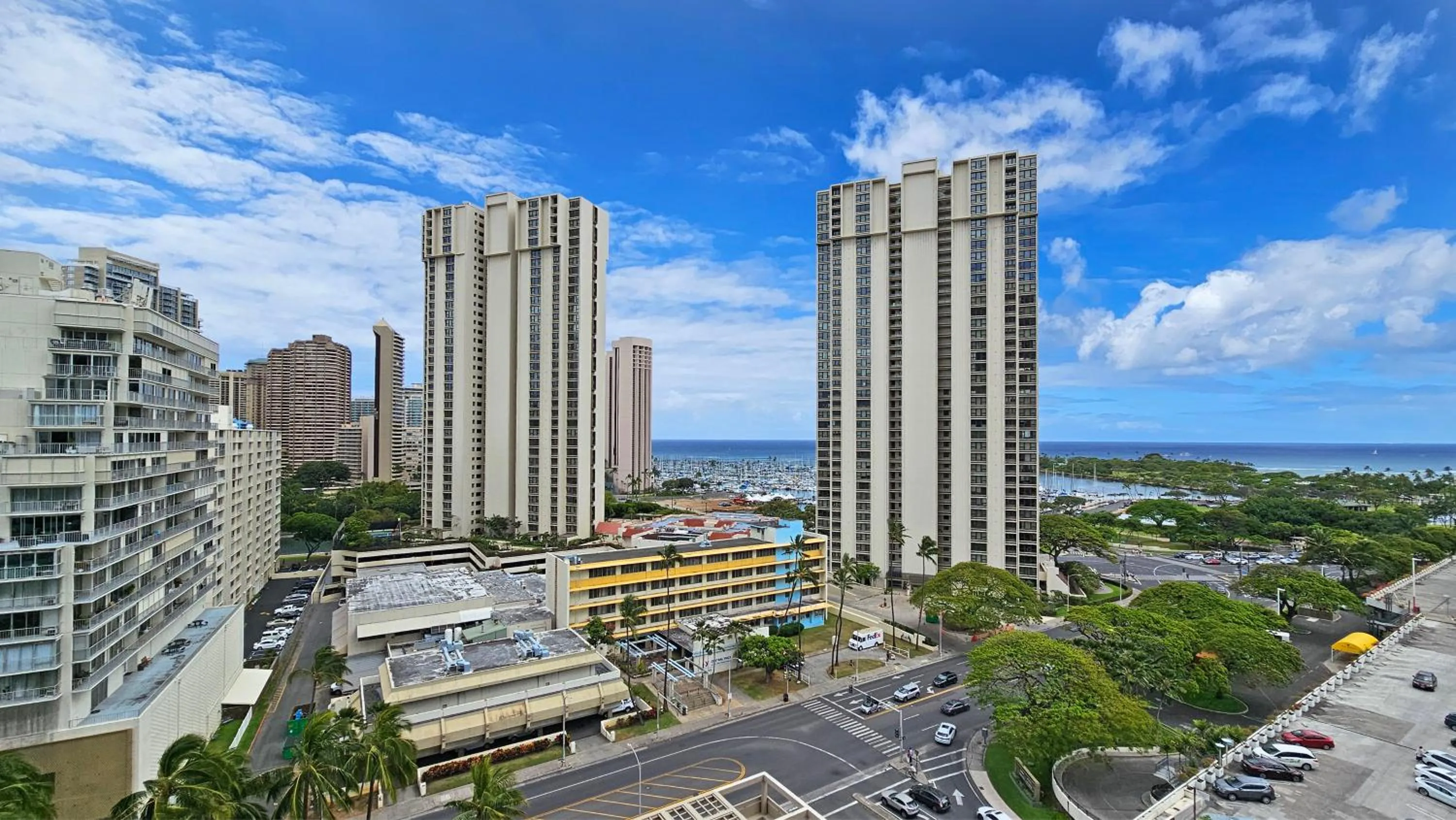 Ala Moana Hotel _ Ocean view with balcony