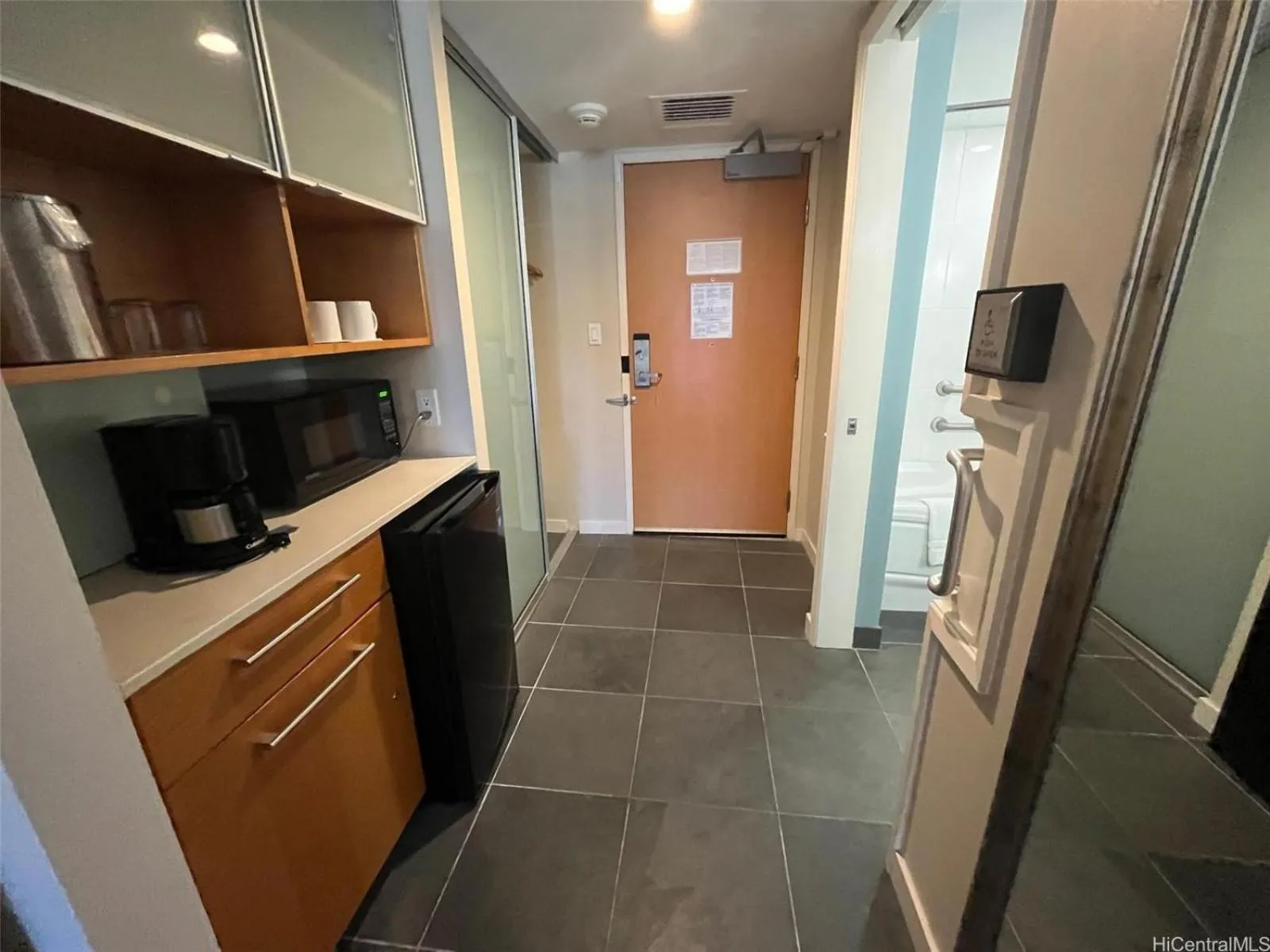 Ala Moana Hotel _ Ocean view with balcony