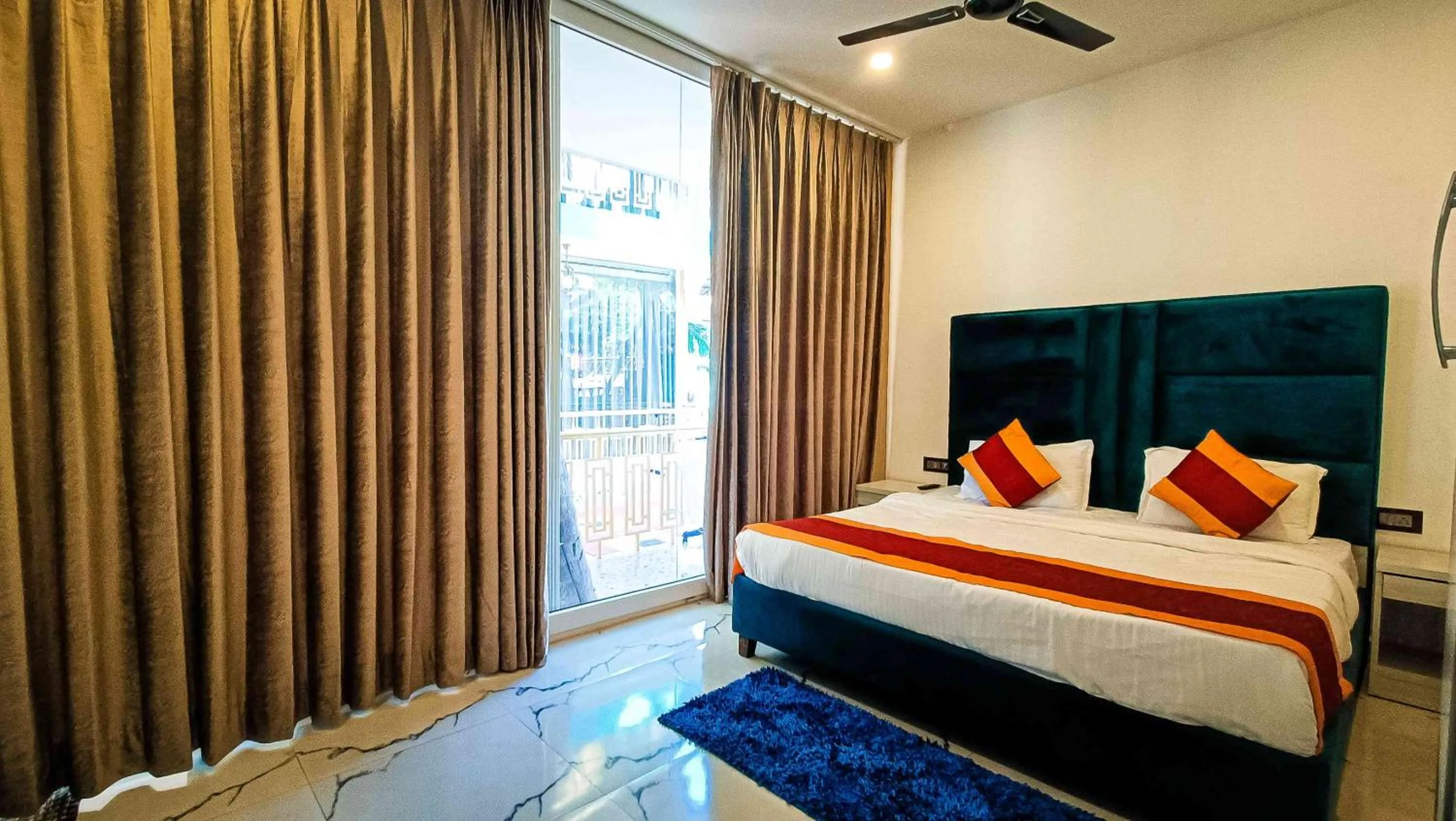 Bed in 36 Yard Beach Cottages